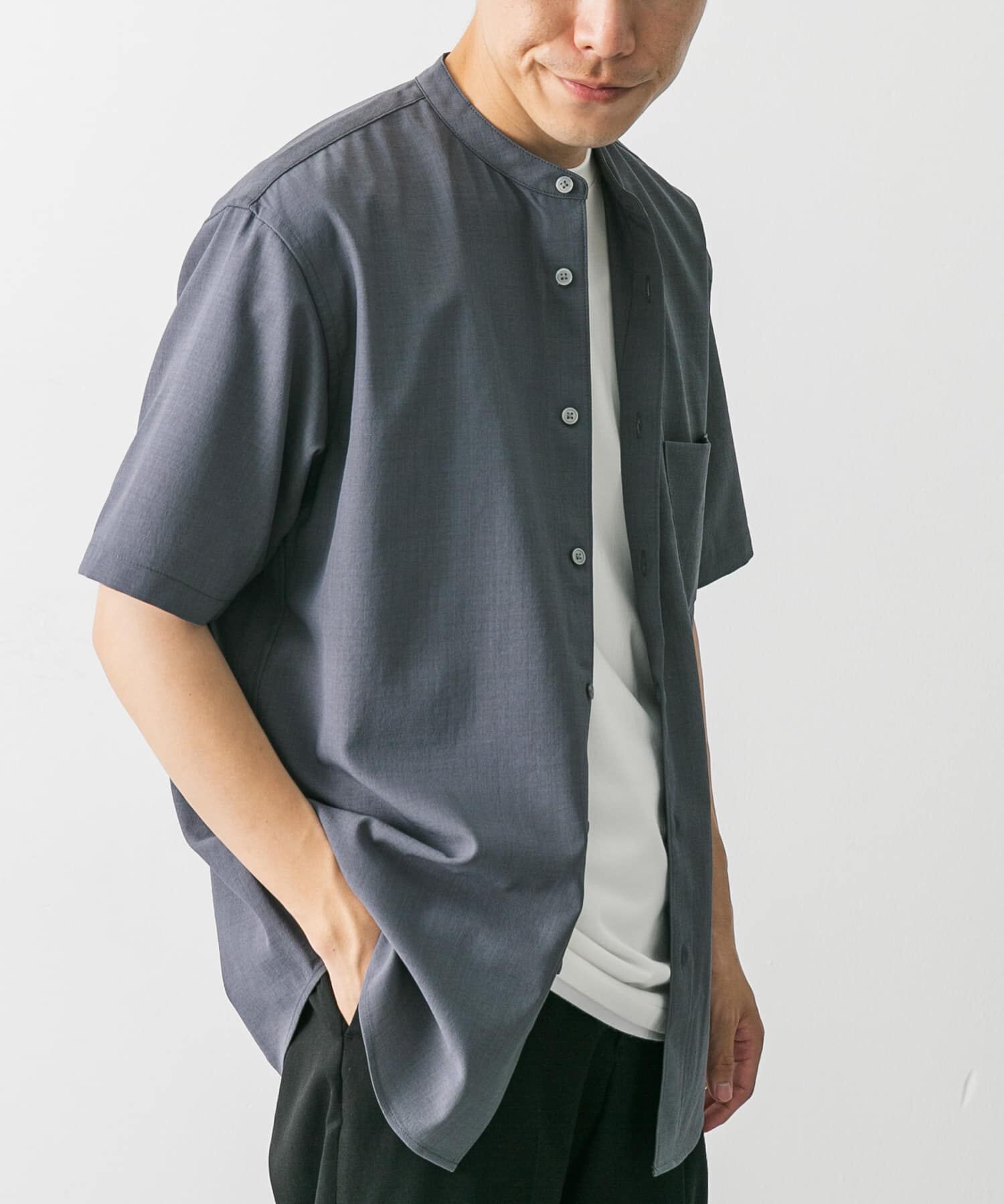 URBAN RESEARCH DOORS「『一部WEB限定』『UR TECH DRYLUXE』バンドカラーシャツ」|シャツ・ブラウス|