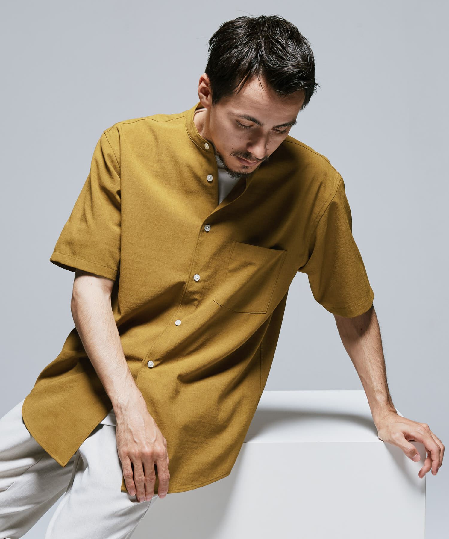 URBAN RESEARCH DOORS「『一部WEB限定』『UR TECH DRYLUXE』バンドカラーシャツ」|シャツ・ブラウス|