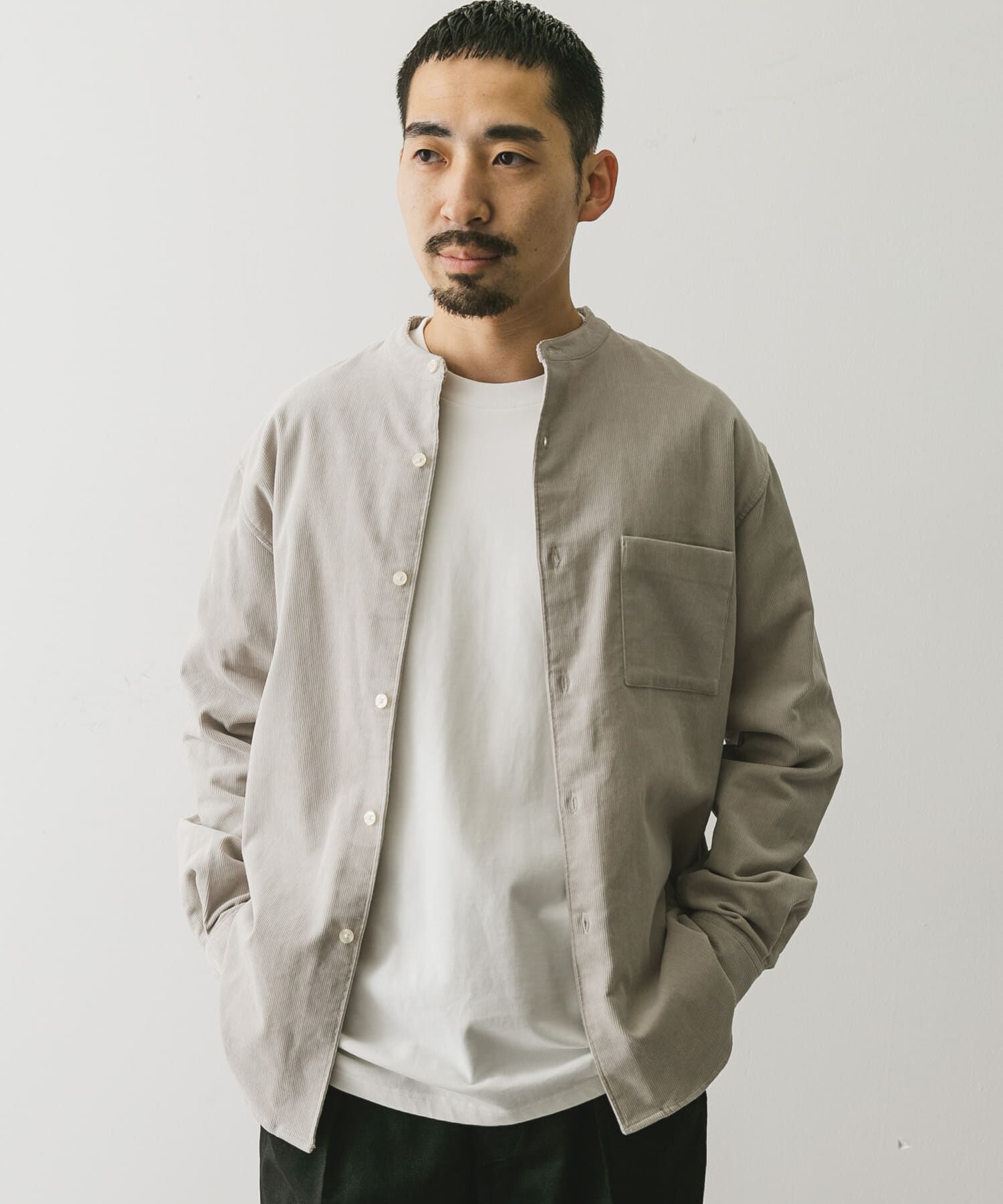 URBAN RESEARCH DOORS「『UR TECH』コーデュロイバンドカラーシャツ」|シャツ・ブラウス|