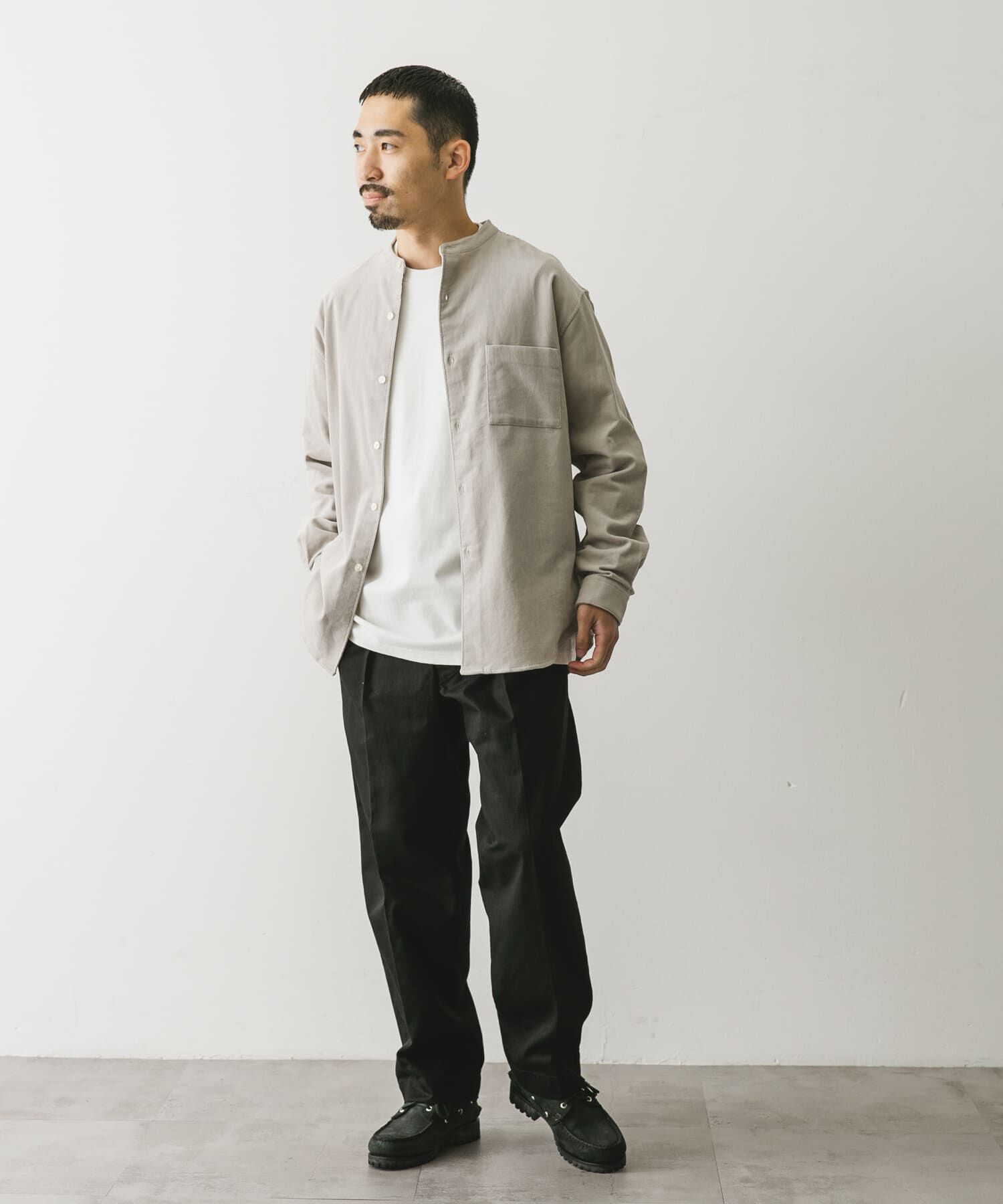 URBAN RESEARCH DOORS「『UR TECH』コーデュロイバンドカラーシャツ」|シャツ・ブラウス|