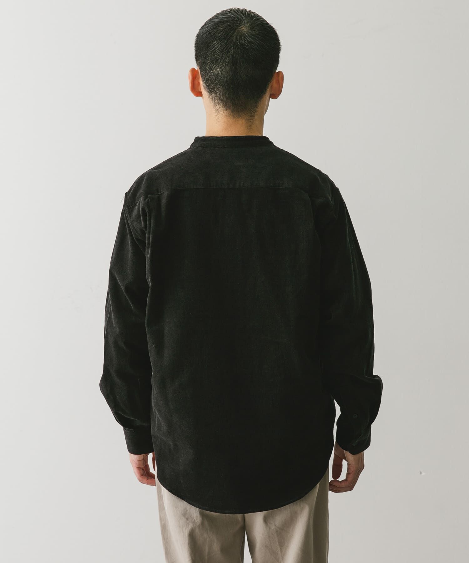 URBAN RESEARCH DOORS「『UR TECH』コーデュロイバンドカラーシャツ」|シャツ・ブラウス|