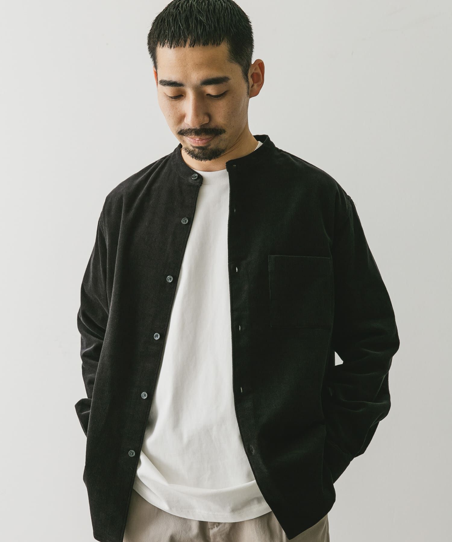 URBAN RESEARCH DOORS「『UR TECH』コーデュロイバンドカラーシャツ」|シャツ・ブラウス|