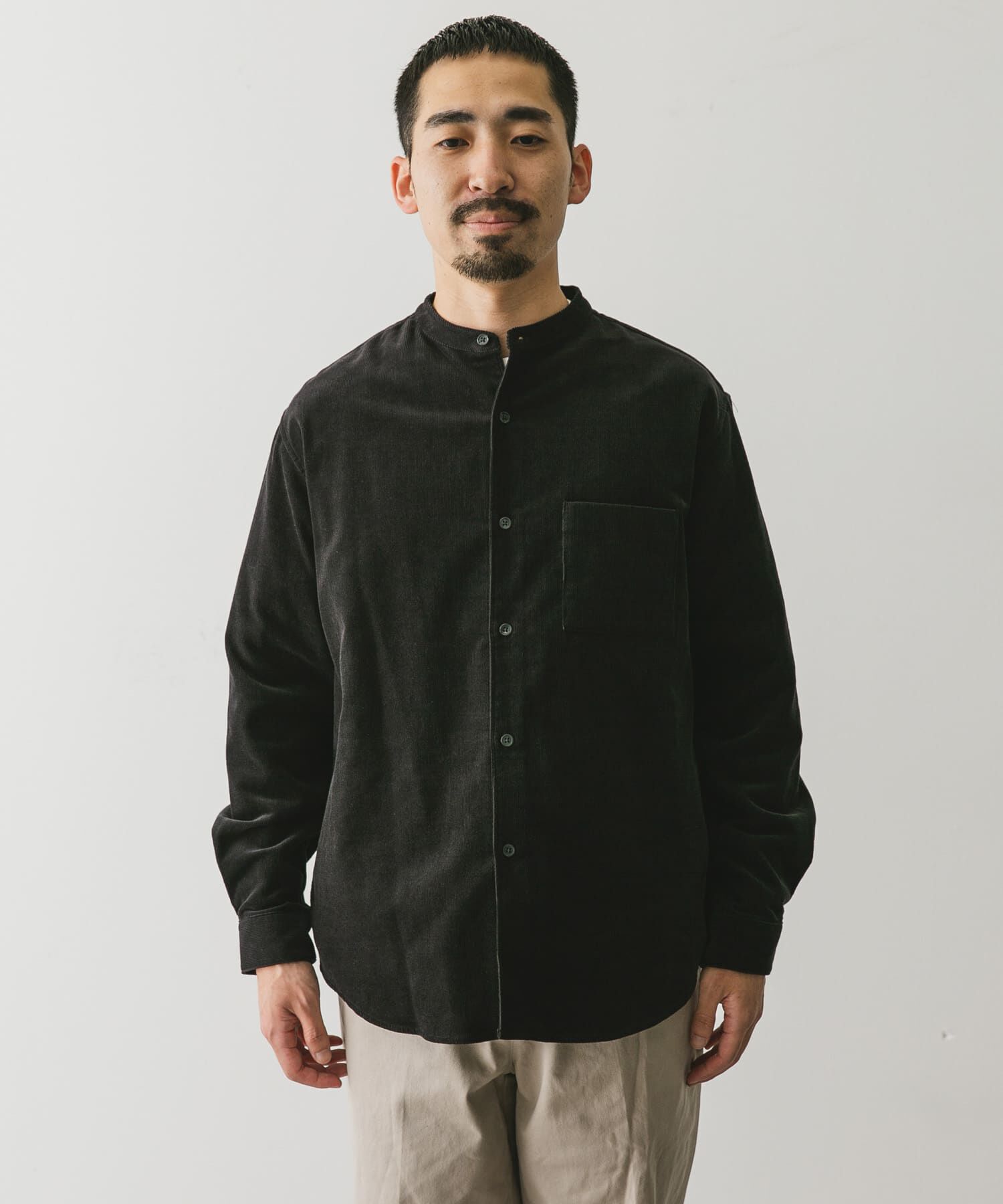 URBAN RESEARCH DOORS「『UR TECH』コーデュロイバンドカラーシャツ」|シャツ・ブラウス|