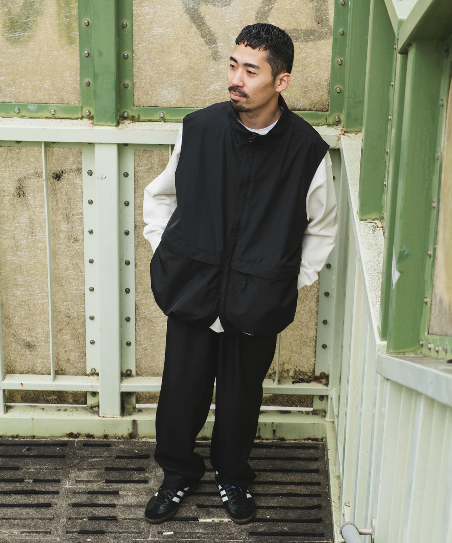 URBAN RESEARCH DOORS「『別注』Foxfire&times;DOORS　ゴアテックス ベスト」|ノーカラーコート|
