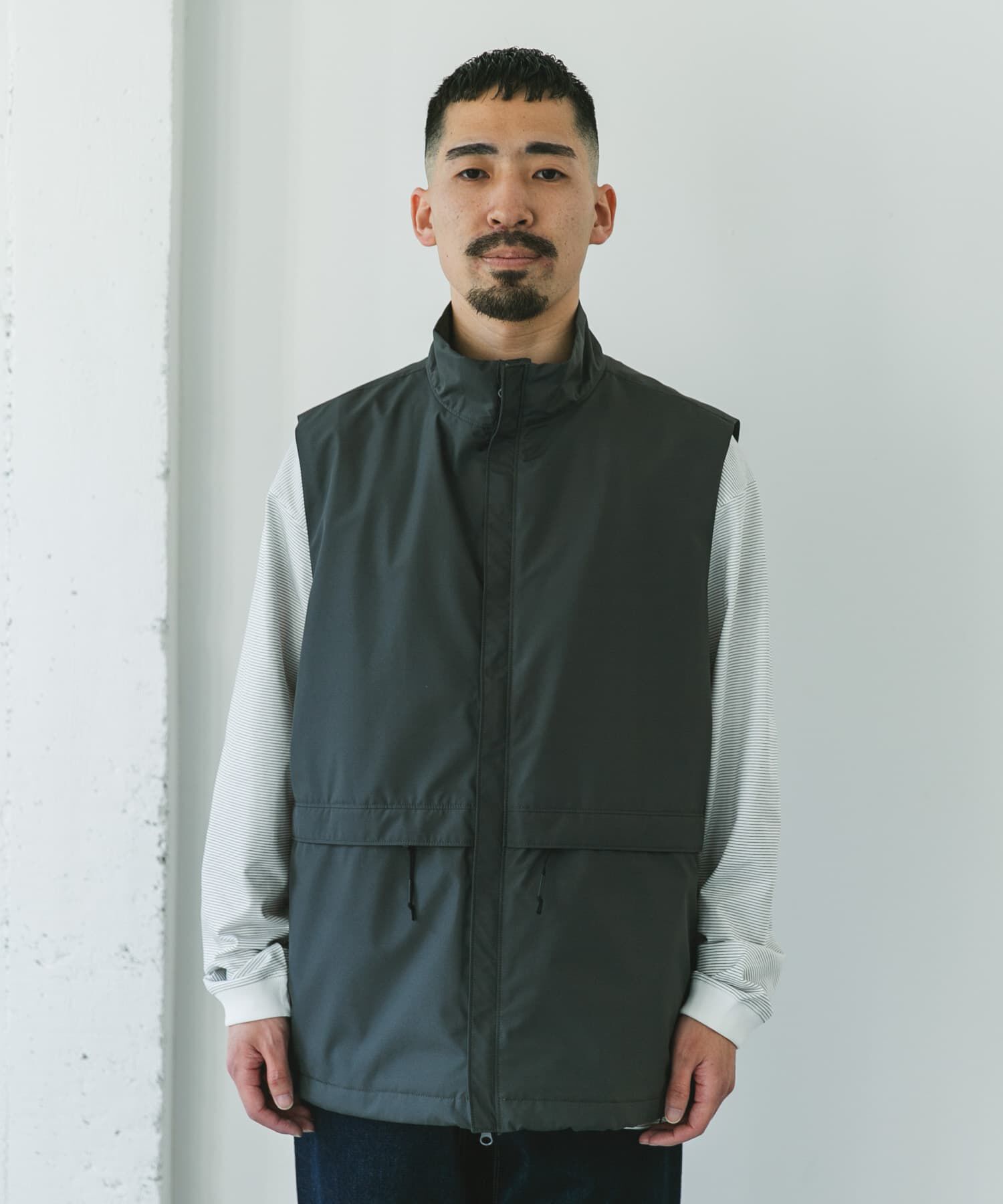 URBAN RESEARCH DOORS「『別注』Foxfire&times;DOORS　ゴアテックス ベスト」|ノーカラーコート|