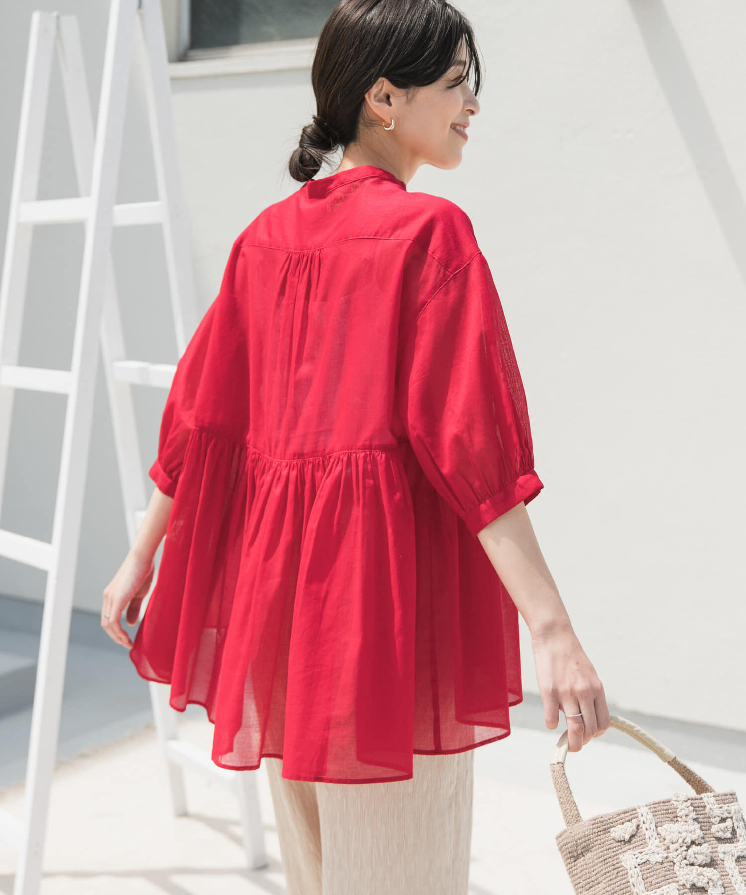 URBAN RESEARCH DOORS「『UR TECH』ボイルサイドギャザーブラウス」|シャツ・ブラウス|