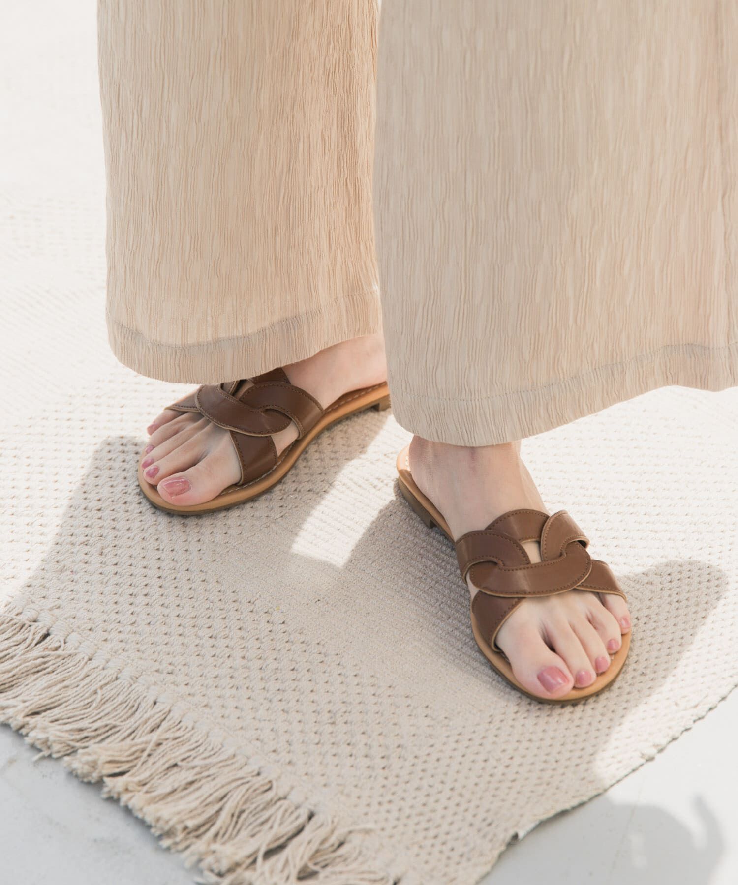 URBAN RESEARCH DOORS「カッティングサンダル」|サンダル|