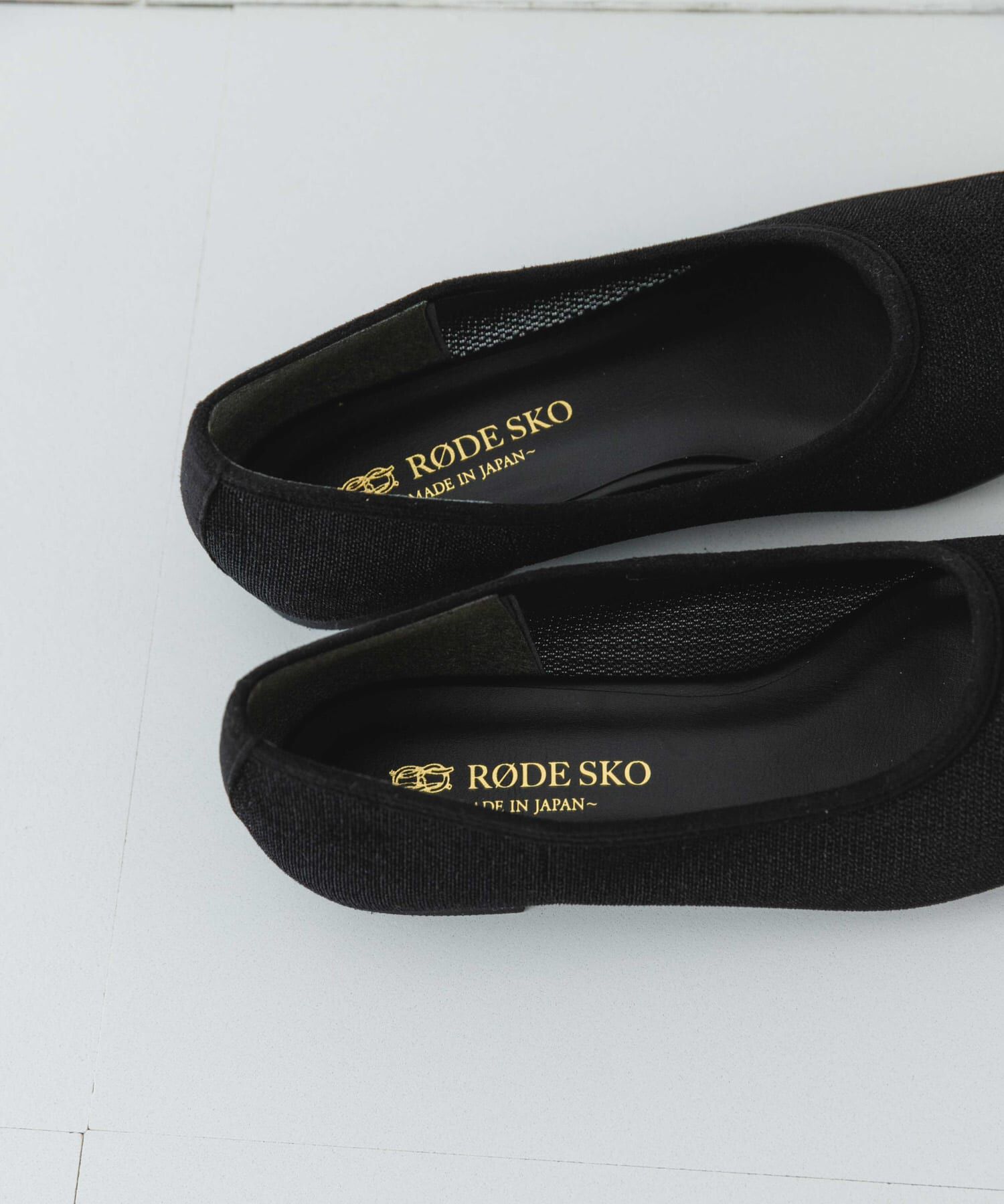 RODE SKO「『MADE IN JAPAN』スクエアベロアメッシュフラット」|バレエシューズ|