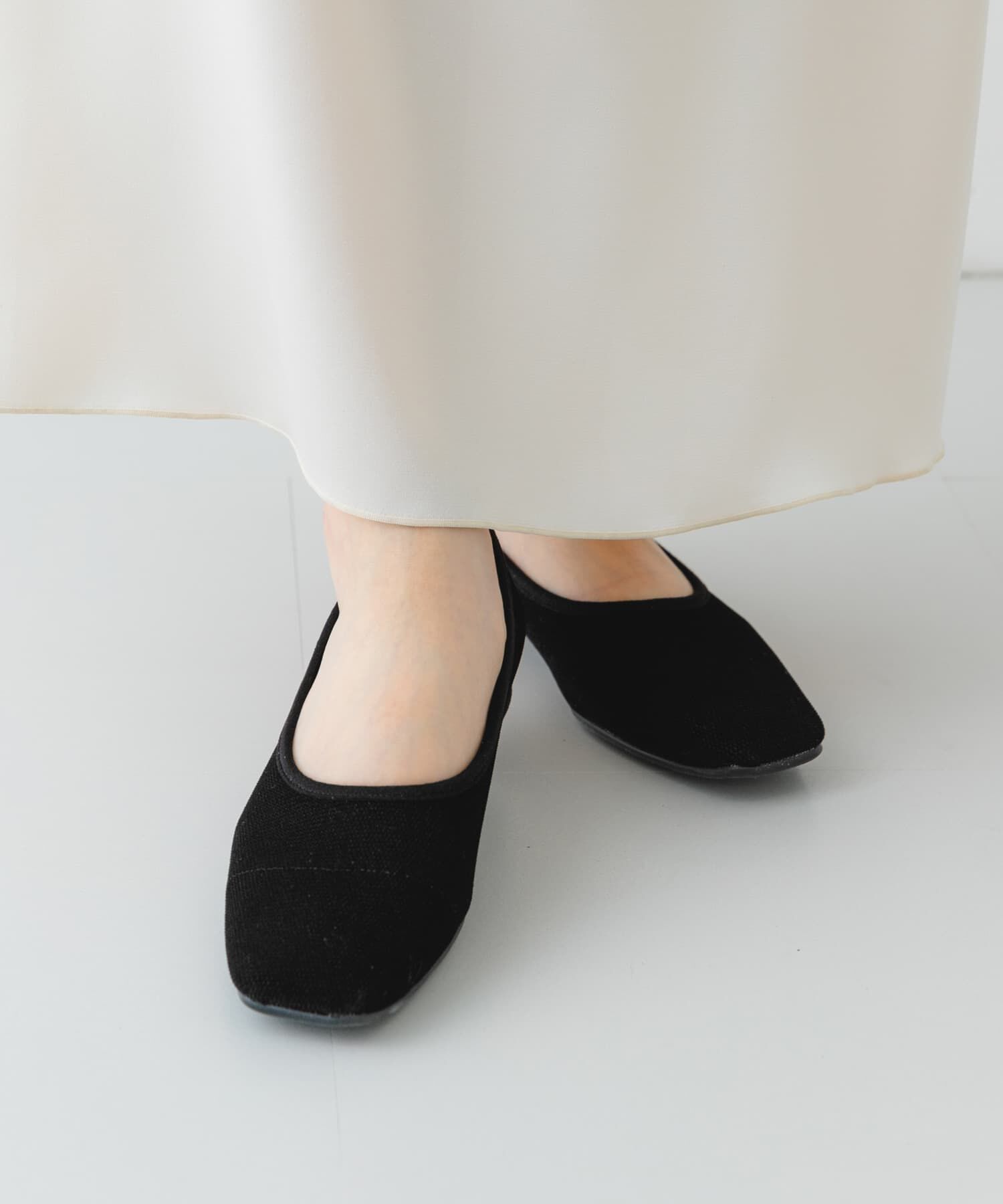 RODE SKO「『MADE IN JAPAN』スクエアベロアメッシュフラット」|バレエシューズ|