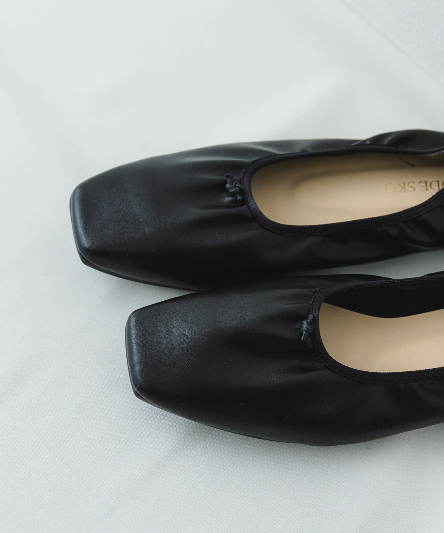 RODE SKO「『MADE IN JAPAN』 ノットスクエアバレエ」|バレエシューズ|