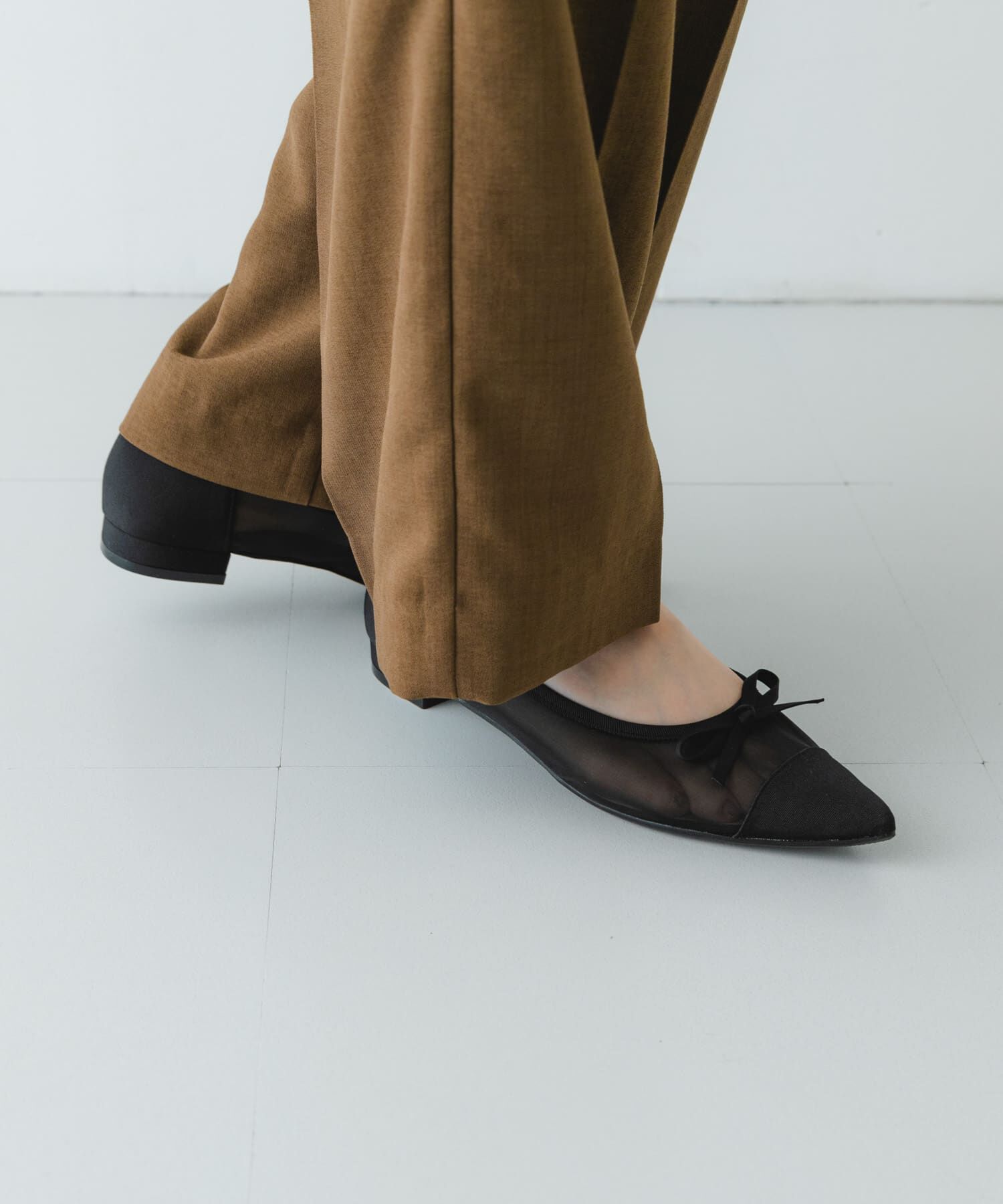 RODE SKO「『MADE IN JAPAN』ポインテッドシアーフラットシューズ」|バレエシューズ|