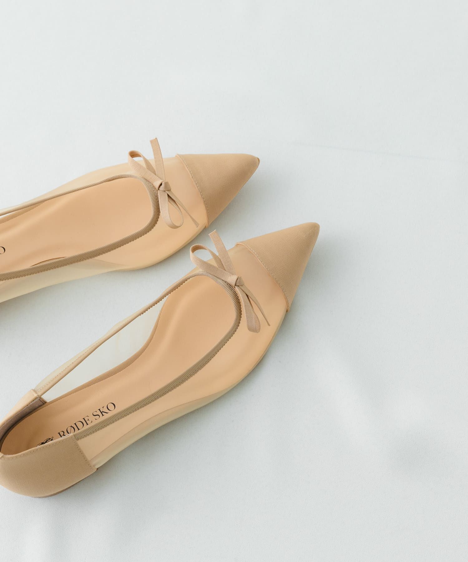 RODE SKO「『MADE IN JAPAN』ポインテッドシアーフラットシューズ」|バレエシューズ|