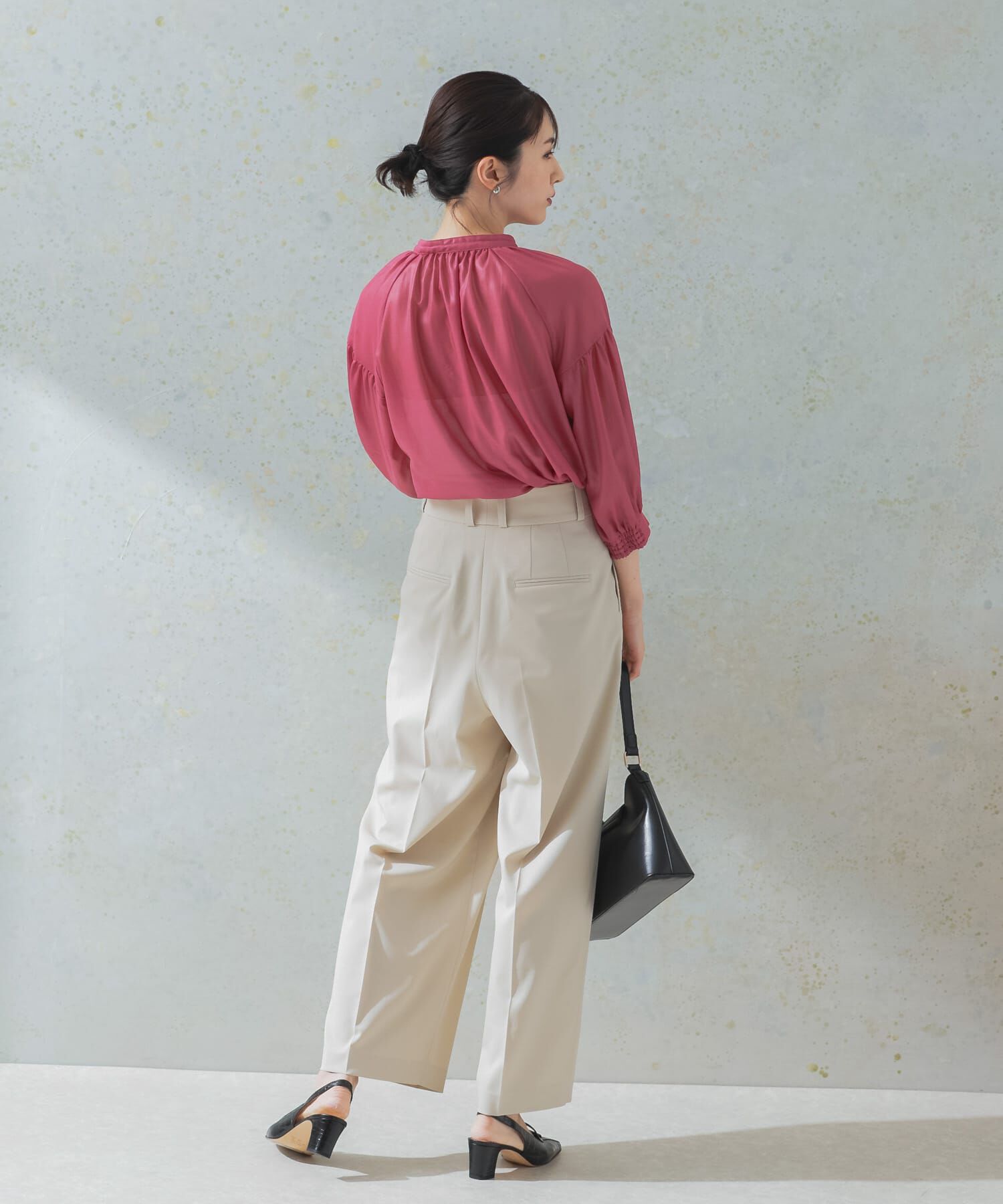 URBAN RESEARCH ROSSO「チンツシアーギャザーブラウス」|シャツ・ブラウス|