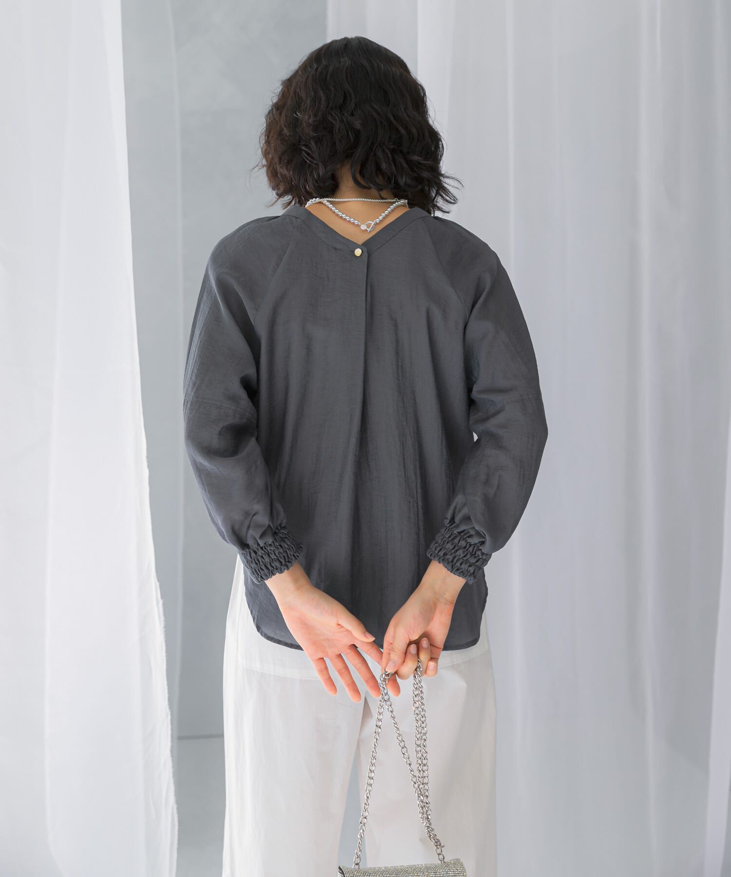 URBAN RESEARCH ROSSO「2WAYギャザースリーブブラウス」|シャツ・ブラウス|