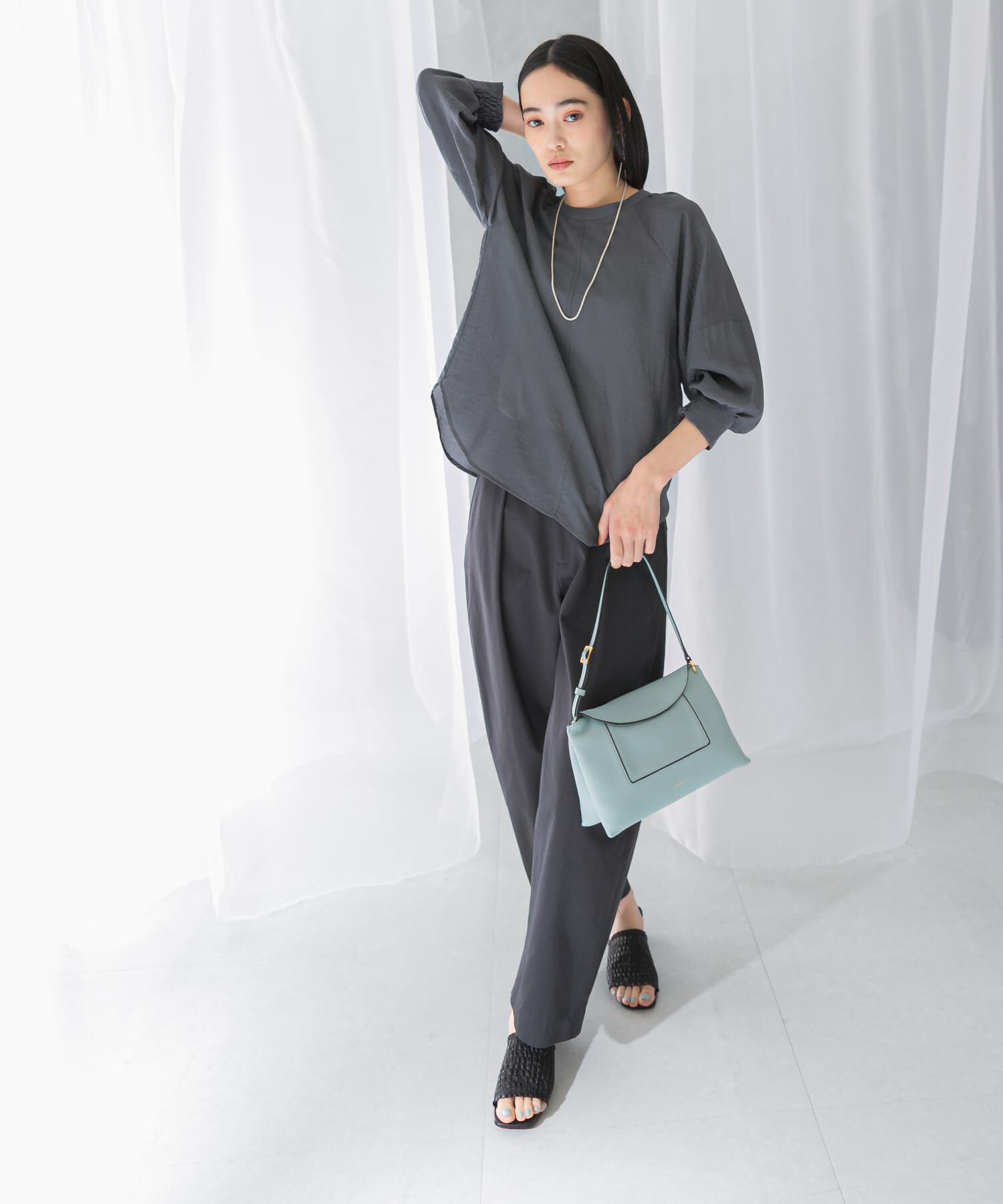 URBAN RESEARCH ROSSO「2WAYギャザースリーブブラウス」|シャツ・ブラウス|