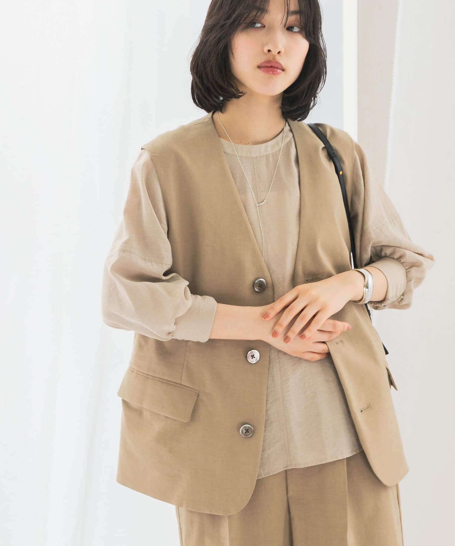 URBAN RESEARCH ROSSO「2WAYギャザースリーブブラウス」|シャツ・ブラウス|