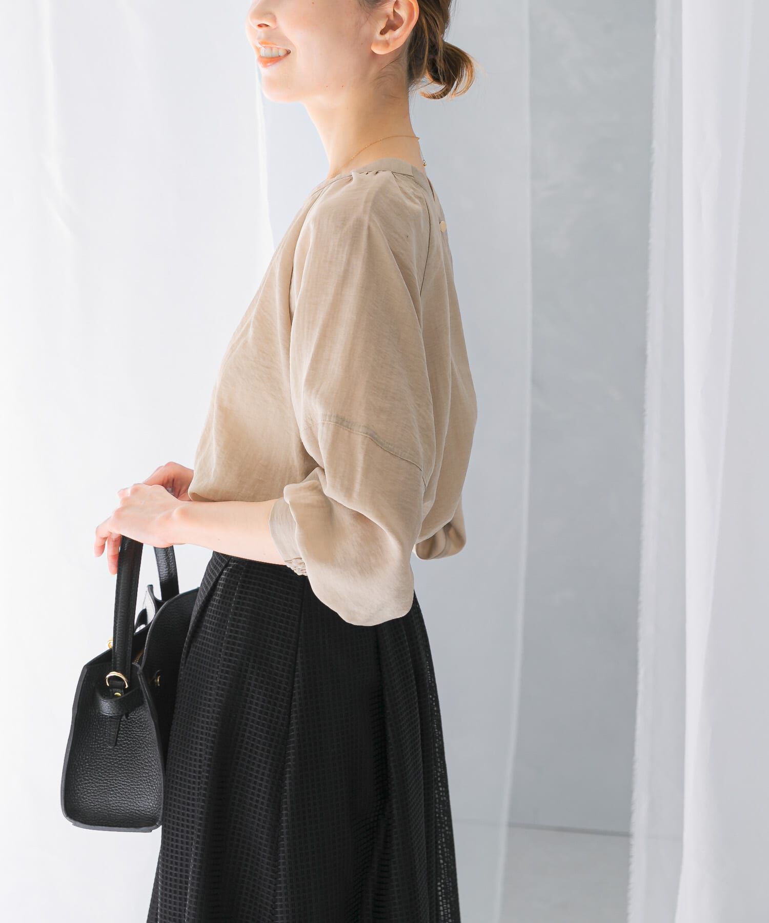 URBAN RESEARCH ROSSO「2WAYギャザースリーブブラウス」|シャツ・ブラウス|