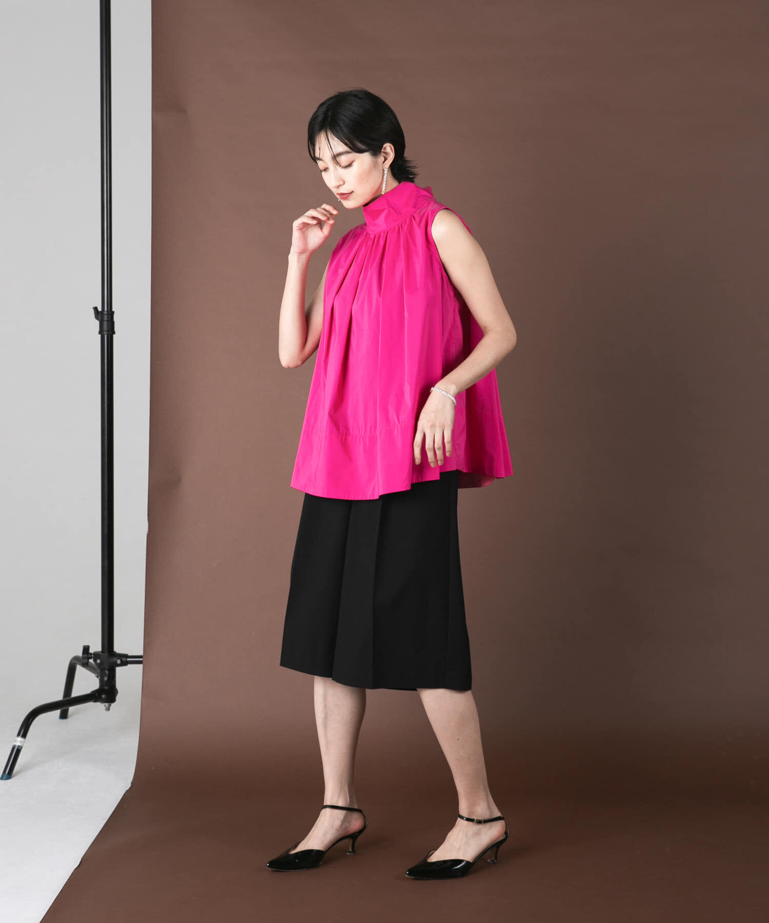 URBAN RESEARCH ROSSO「バックボタンハイネックフレアブラウス」|シャツ・ブラウス|