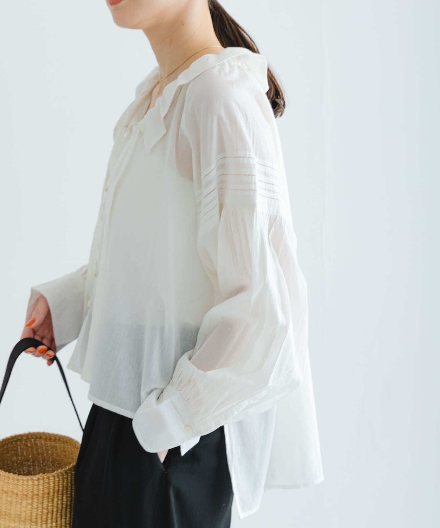 URBAN RESEARCH「コットンボイルフリルカラーブラウス」|シャツ・ブラウス|