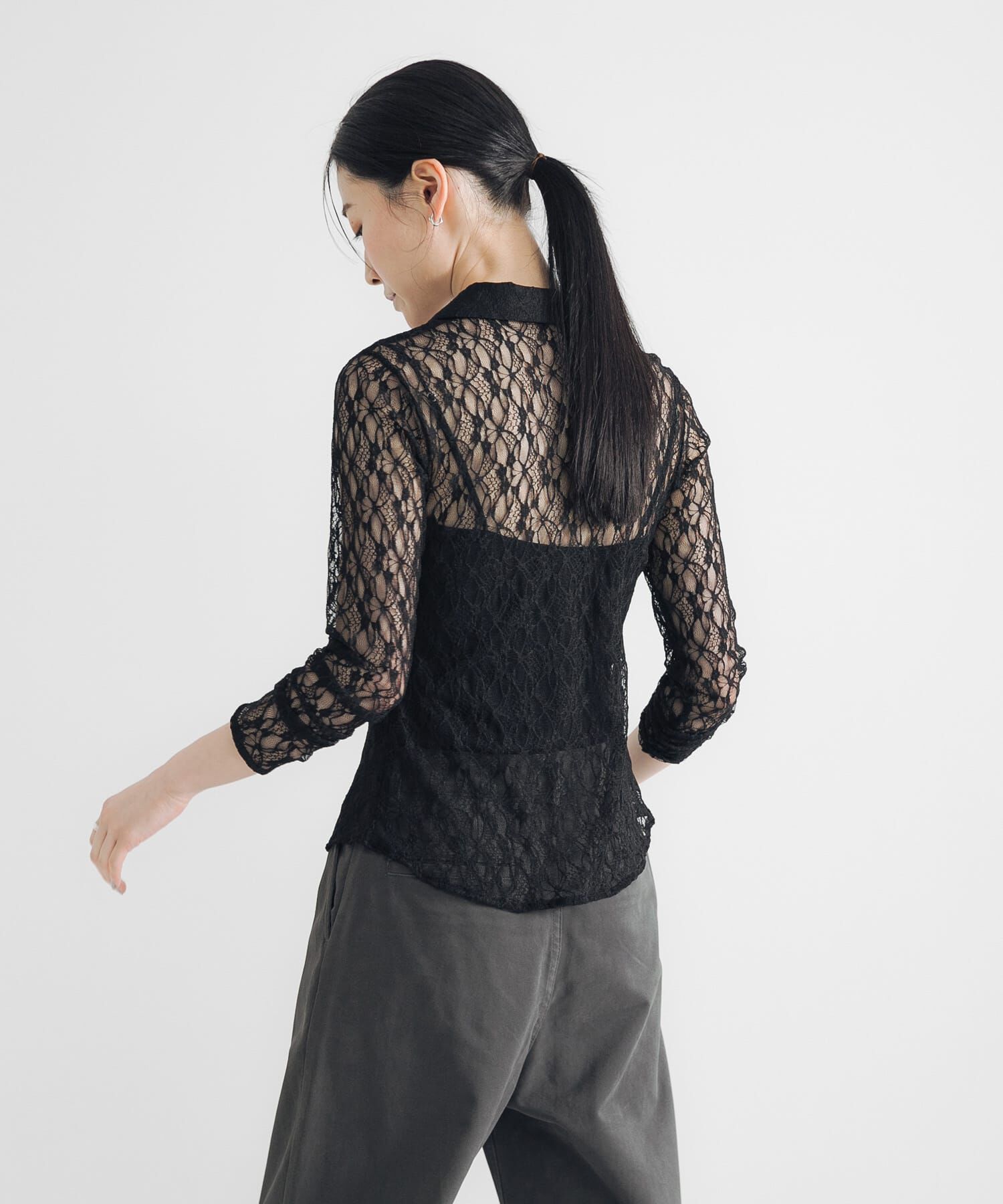 URBAN RESEARCH「ストレッチレースシャツカラーブラウス」|シャツ・ブラウス|