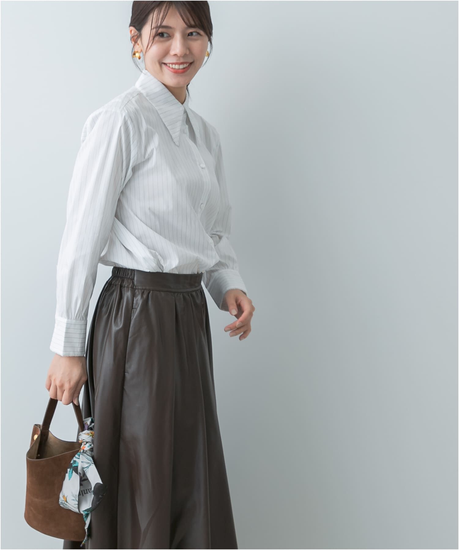 URBAN RESEARCH ROSSO「F by ROSSO　トリミングレースビッグカラーシャツ」|シャツ・ブラウス|