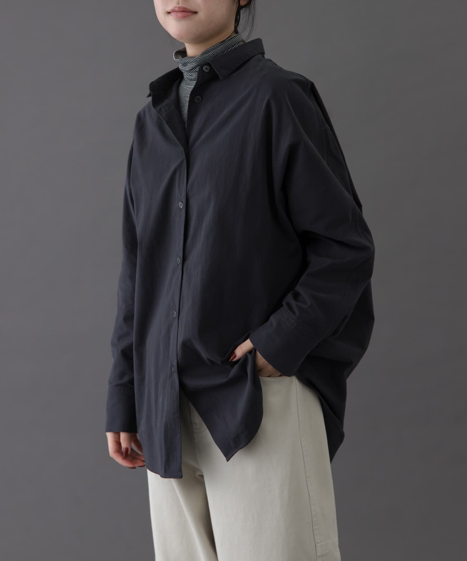 URBAN RESEARCH DOORS「FORK&SPOON　ドルマンスリーブシャツ」|シャツ・ブラウス|チャコールグレー