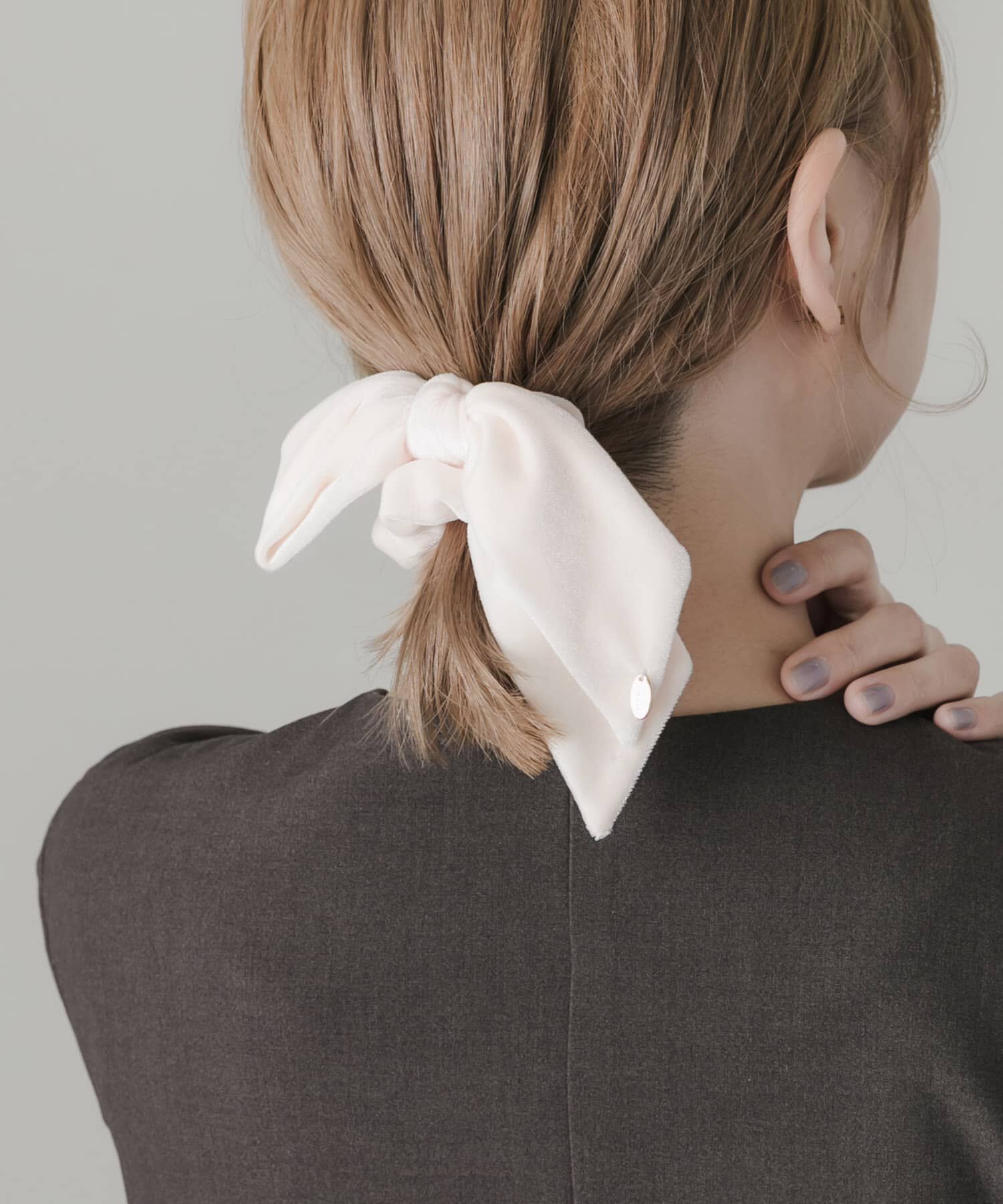 SMELLY「ベロアリボンシュシュ」|ヘアゴム・シュシュ|