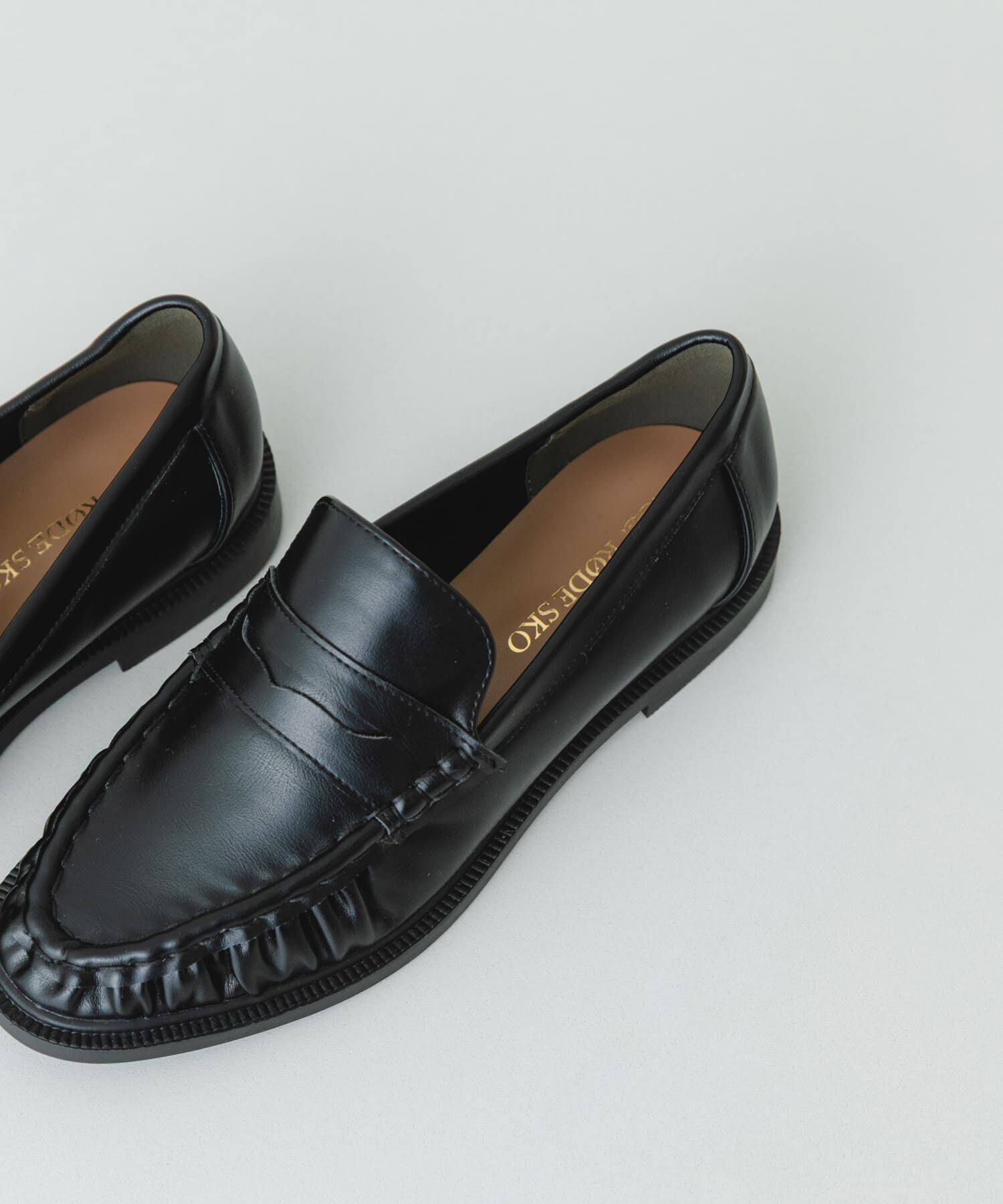 RODE SKO「ギャザーローファー」|ローファー|