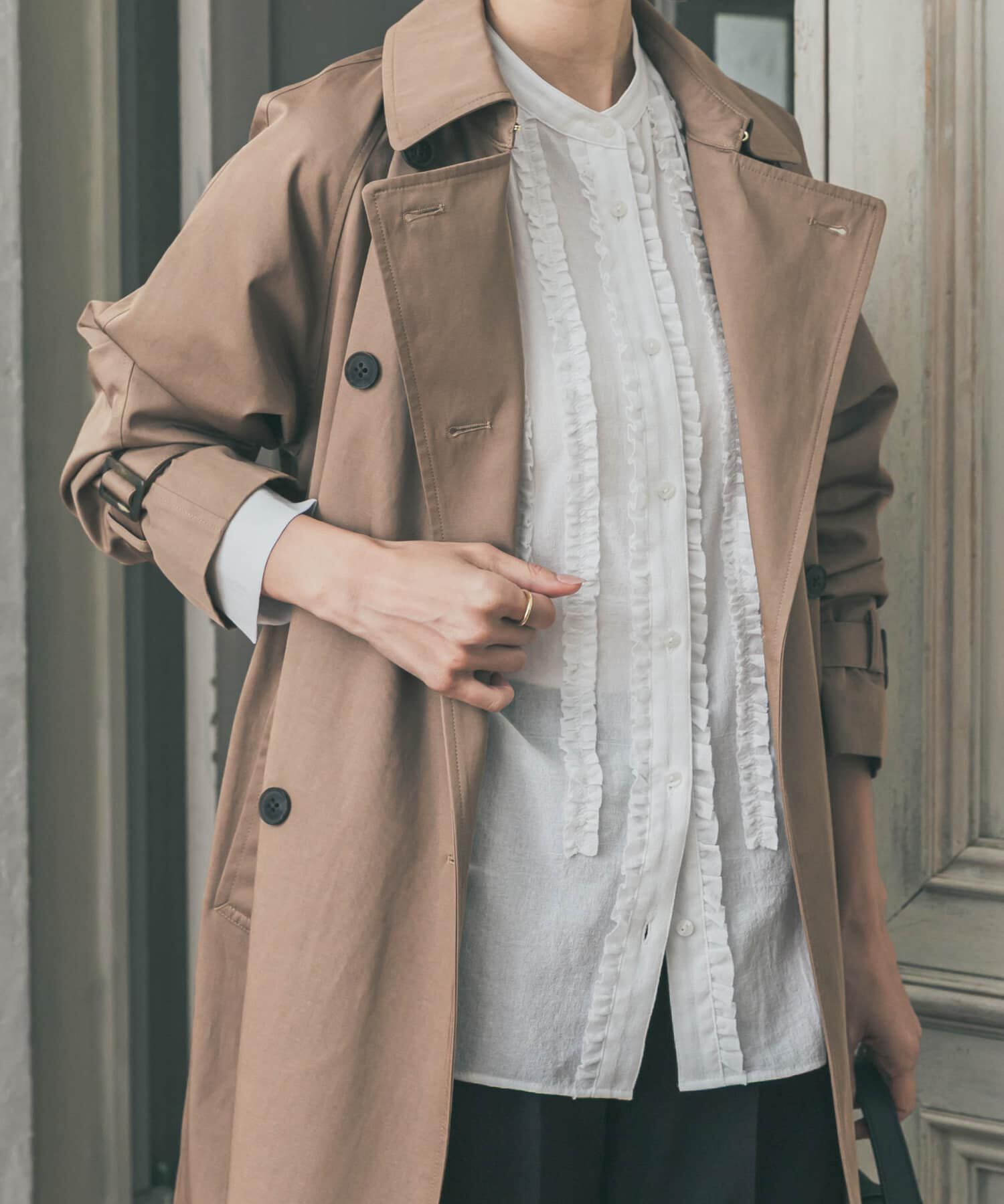 URBAN RESEARCH DOORS「フロントフリルスタンドカラーブラウス」|シャツ・ブラウス|