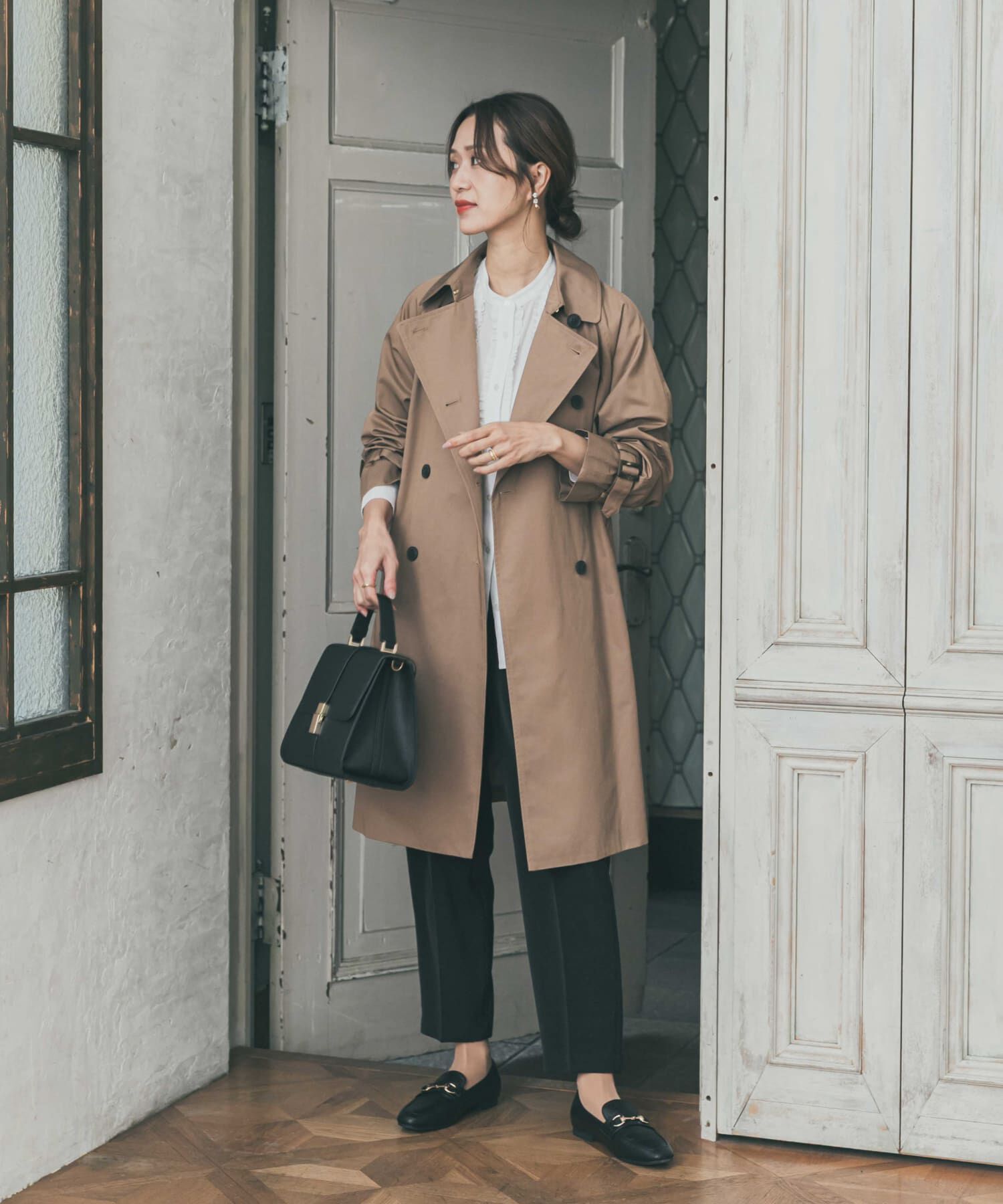 URBAN RESEARCH DOORS「フロントフリルスタンドカラーブラウス」|シャツ・ブラウス|