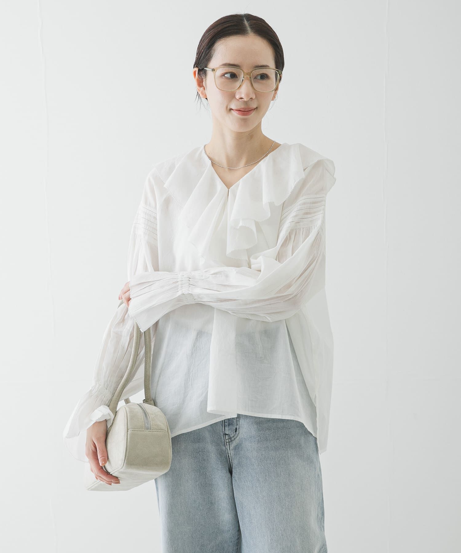 URBAN RESEARCH「コットンボイルラッフルブラウス」|シャツ・ブラウス|