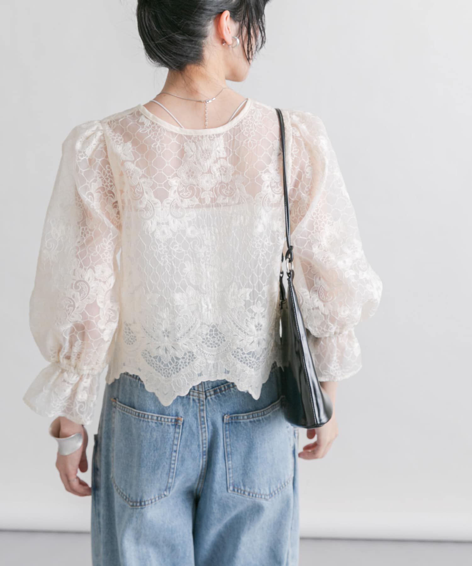  「オーガンジー刺繍クロップドブラウス」|シャツ・ブラウス|