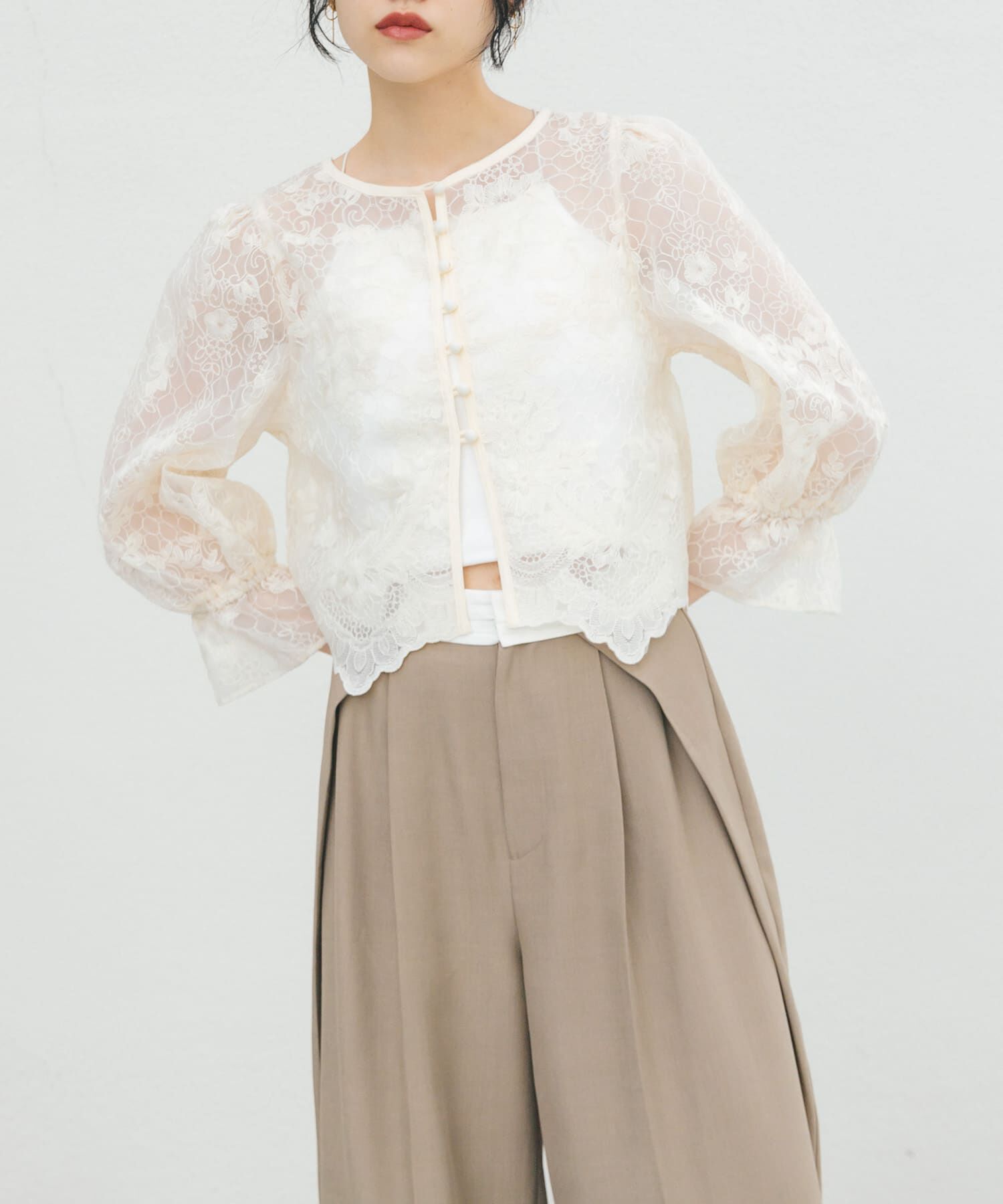  「オーガンジー刺繍クロップドブラウス」|シャツ・ブラウス|