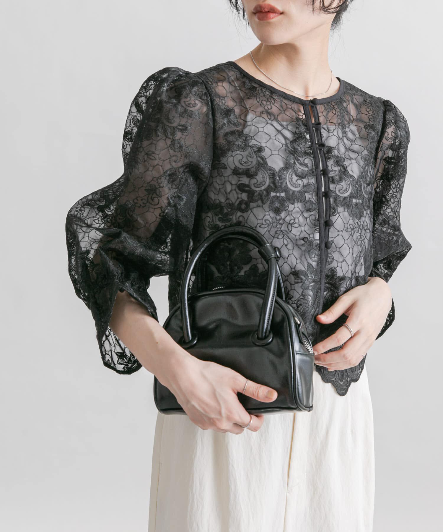  「オーガンジー刺繍クロップドブラウス」|シャツ・ブラウス|