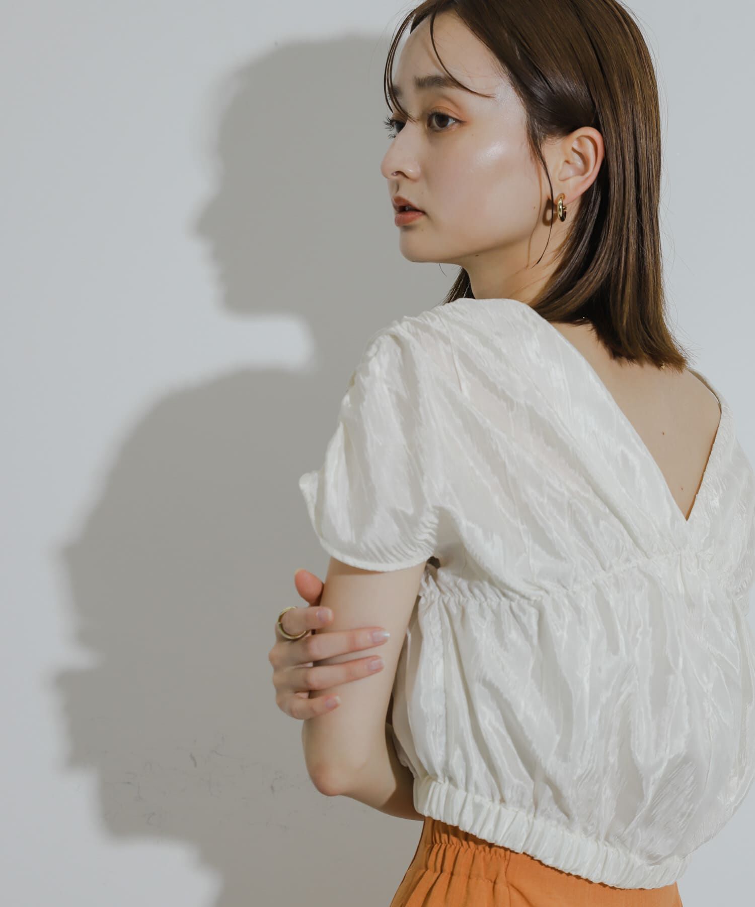 SENSE OF PLACE by URBAN RESEARCH「クロップドギャザーブラウス」|シャツ・ブラウス|