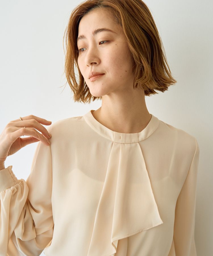 YECCA VECCA「パールブローチ付きボウタイブラウス」|シャツ・ブラウス|