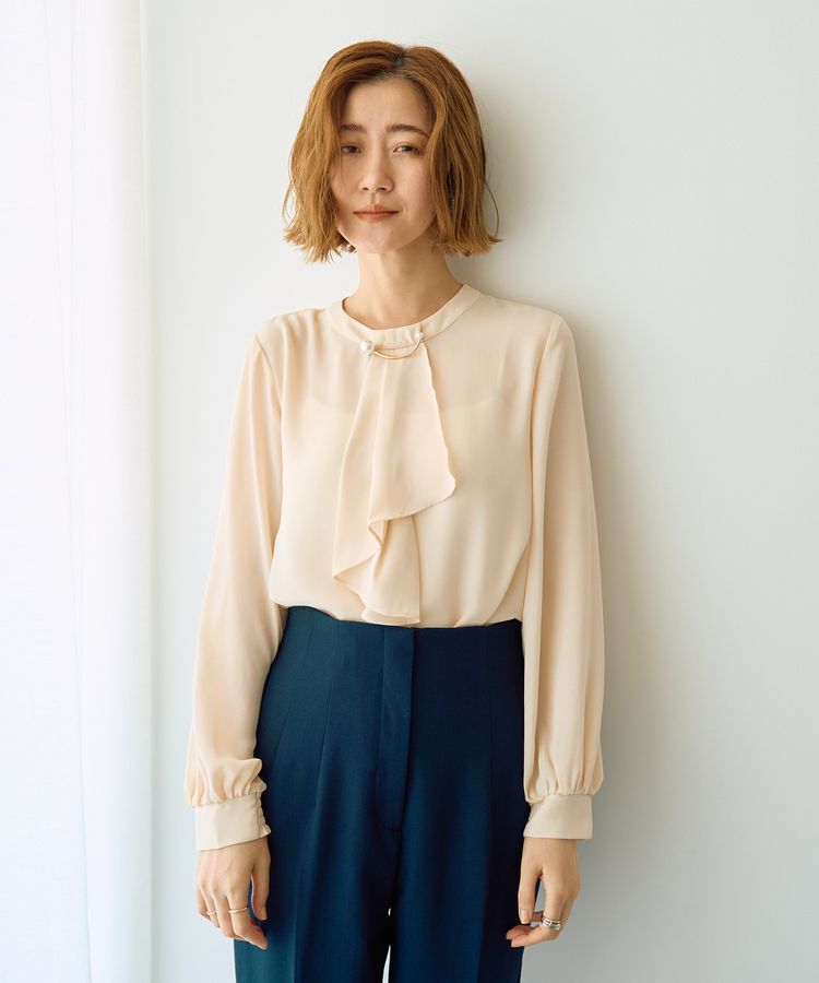 YECCA VECCA「パールブローチ付きボウタイブラウス」|シャツ・ブラウス|