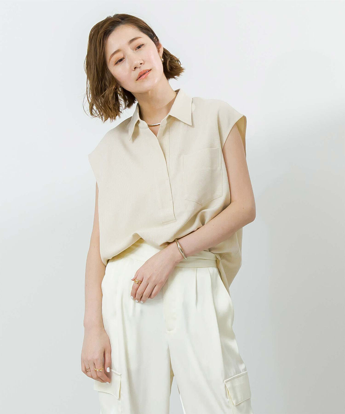 ur's「リネンライクフレンチスリーブスキッパーブラウス」|シャツ・ブラウス|