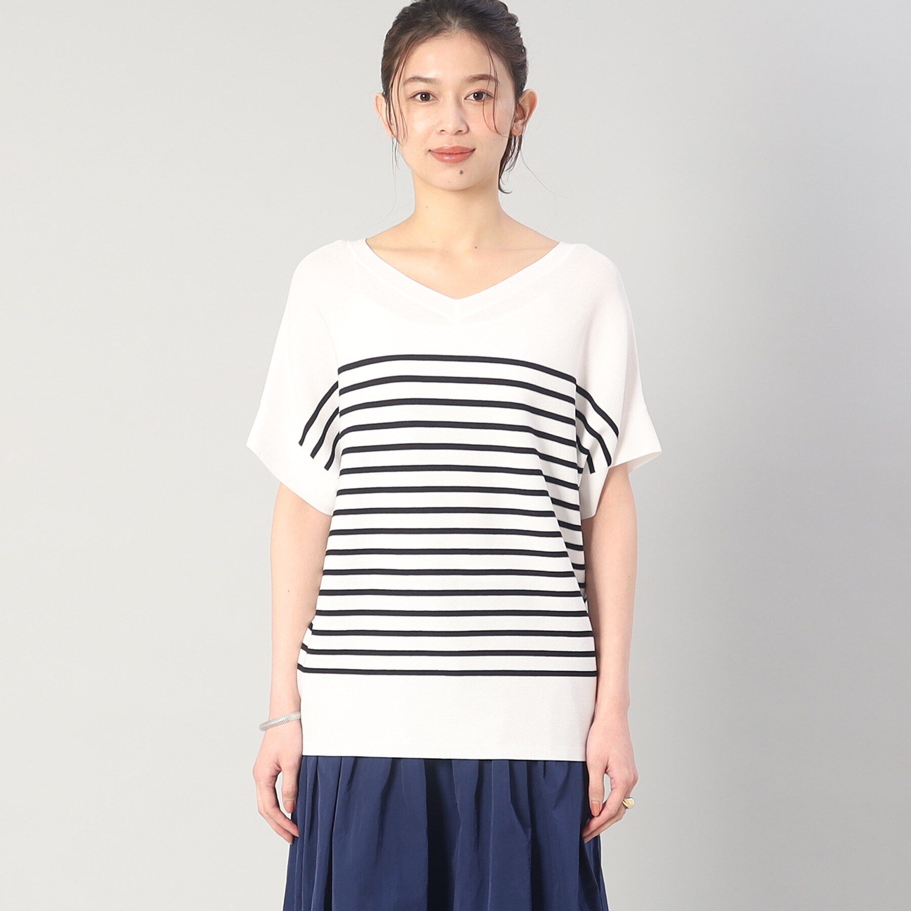 UNTITLED「【大人気のベストセラーアイテム！／洗える】前後2WAY レーヨンストレッチニット」|ニット・セーター|