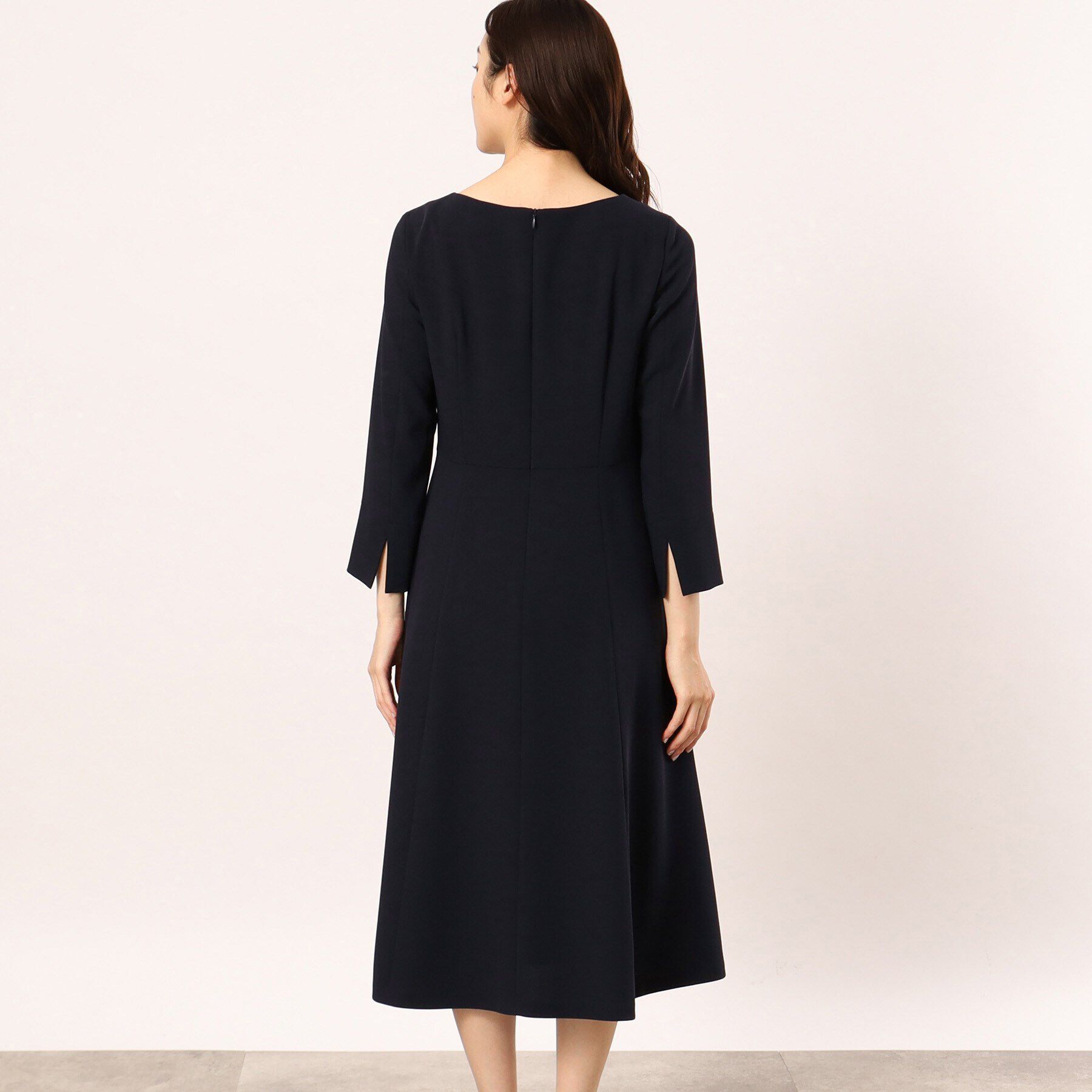 UNTITLED「トリアセエアクロスワンピース」|ワンピース|