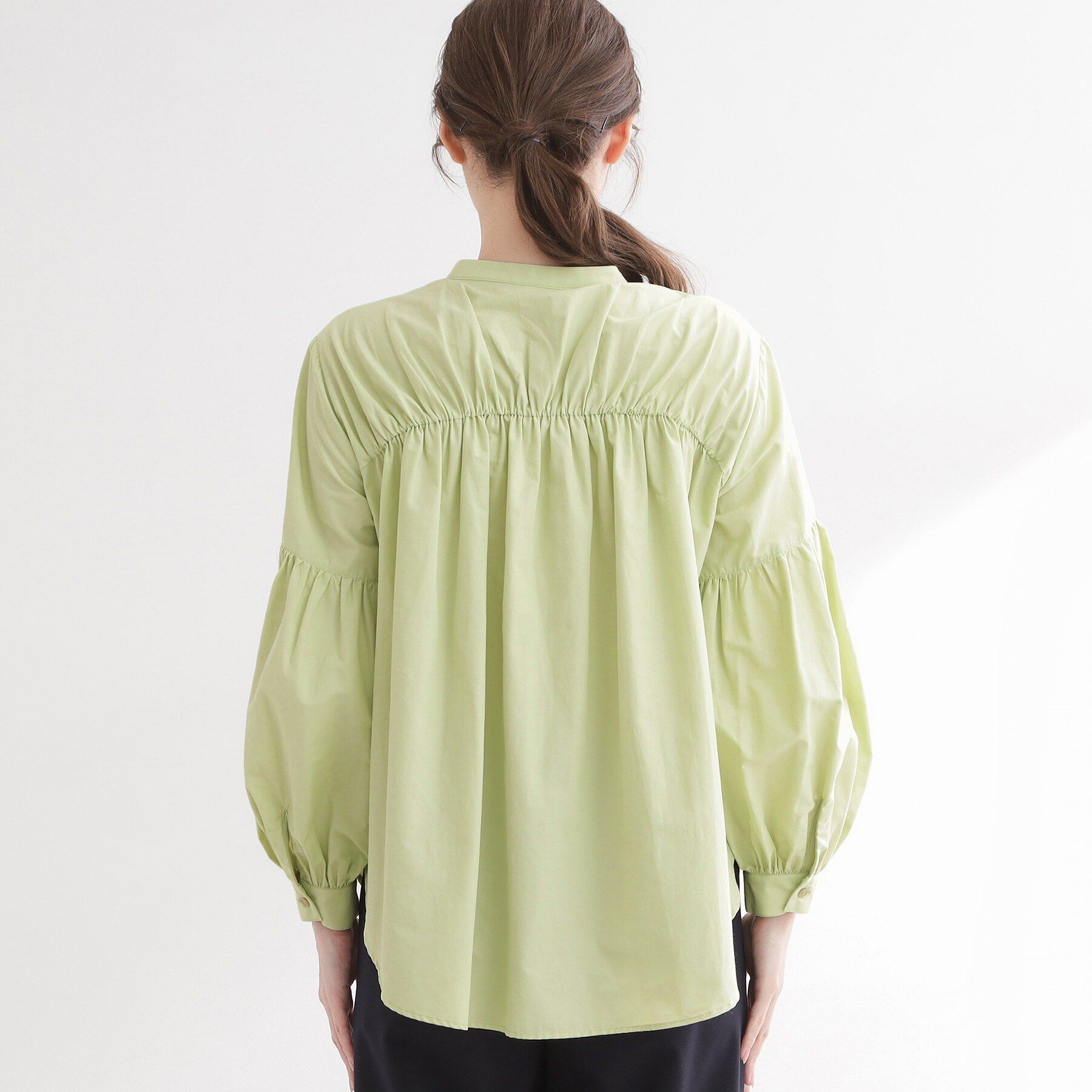 Reflect「【レイヤードにおすすめ◎】バンドカラーボリュームスリーブシャツ」|シャツ・ブラウス|