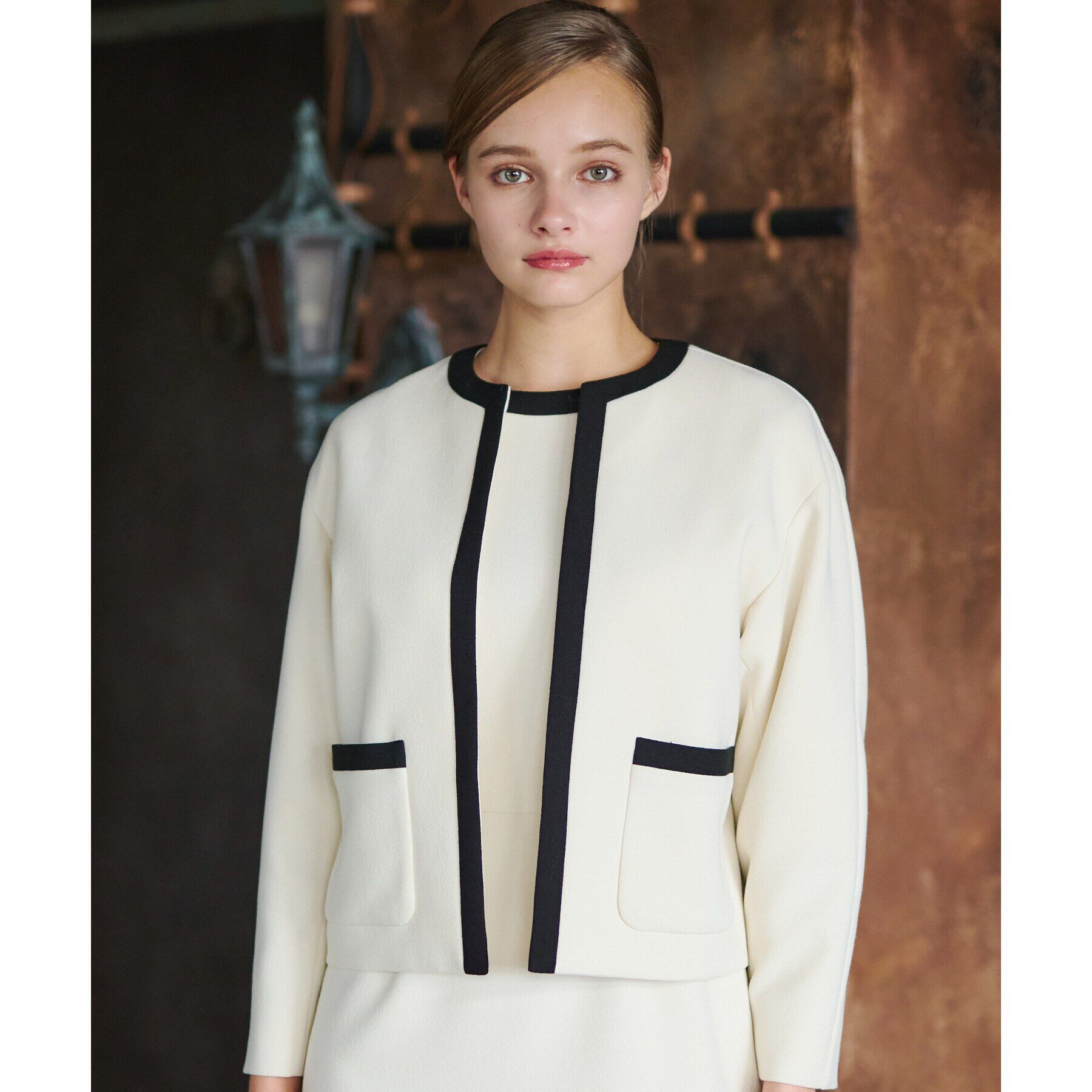 DRESSTERIOR「【セットアップ可】バイカラーショートジャケット」|ノーカラージャケット|アイボリー(004)