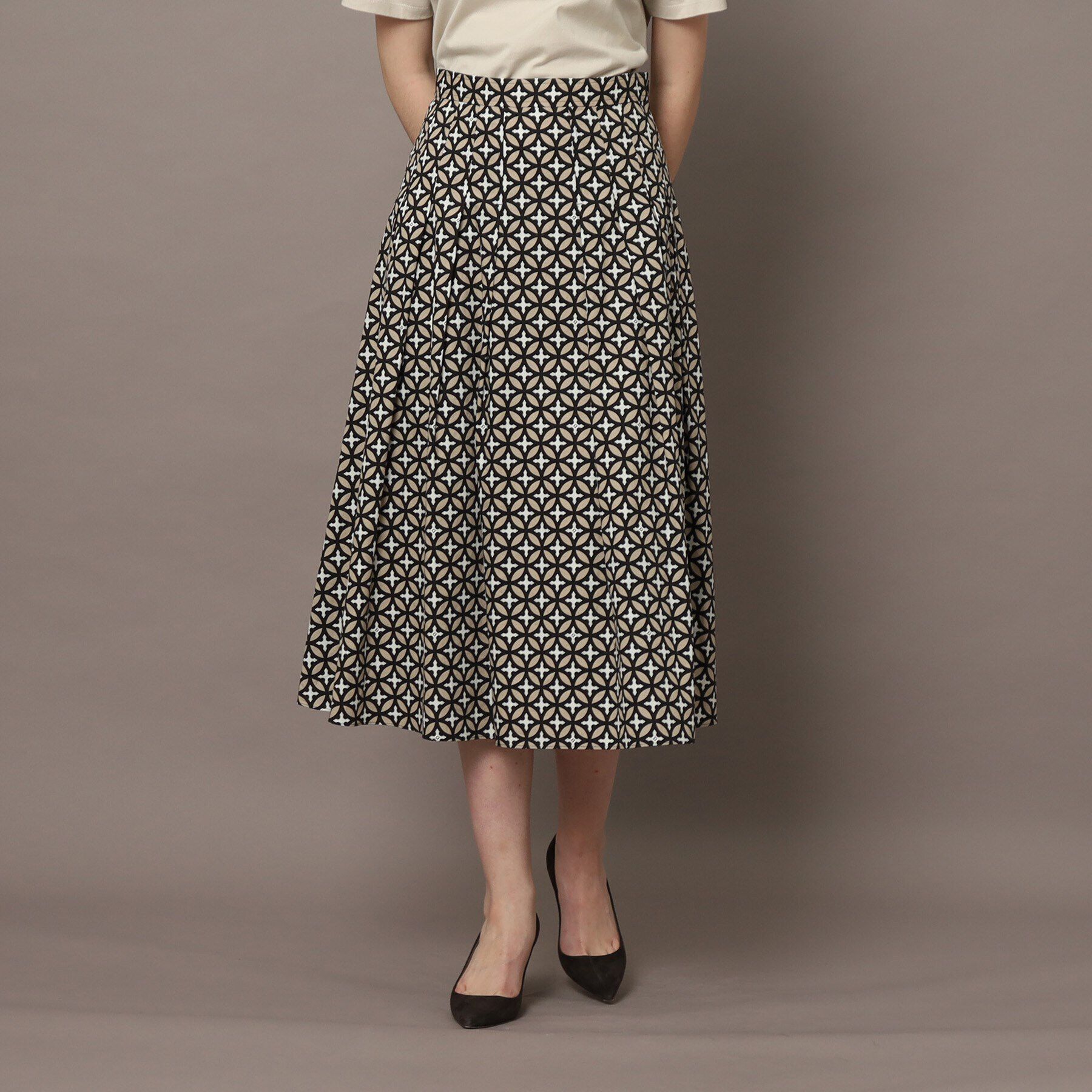 DRESSTERIOR「オーバーラップサークルタックスカート」|スカート|