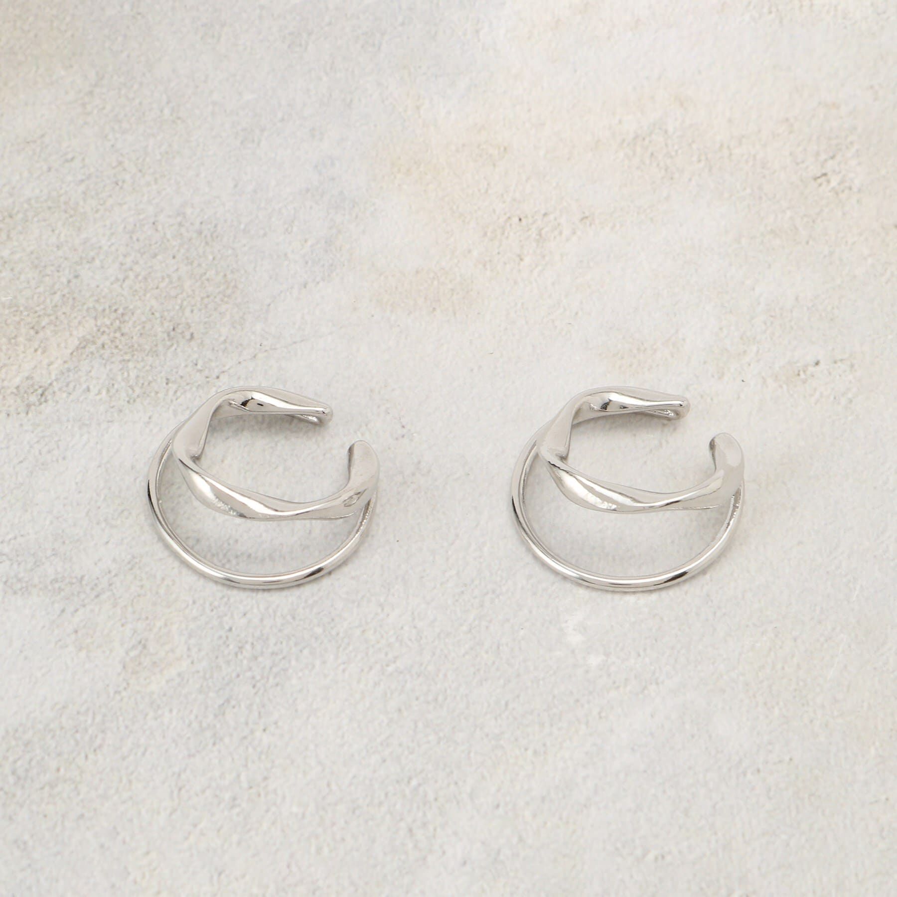 grove「ダブルメタルラインイヤカフ」|イヤリング|シルバー(006)