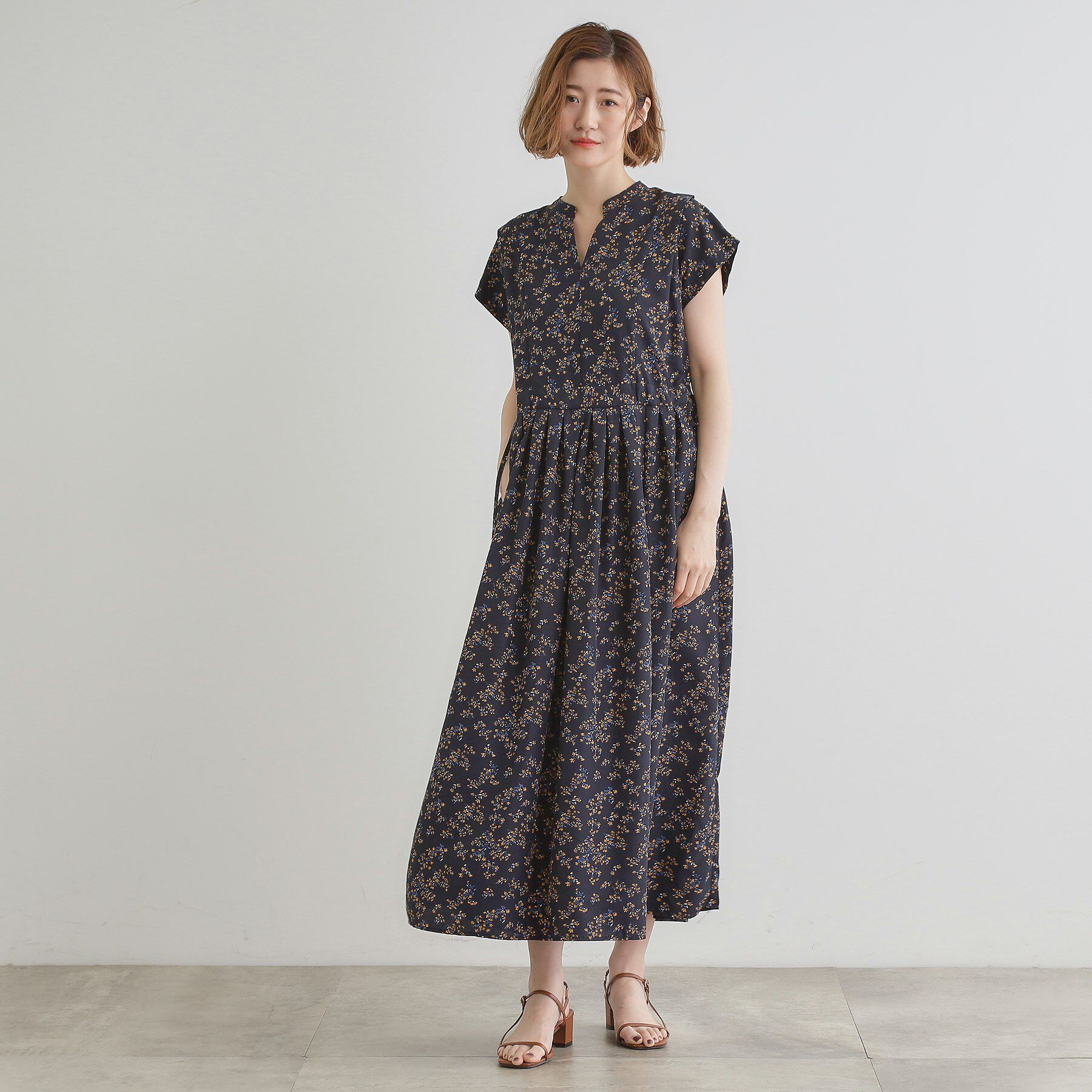 grove「【晴れの日も雨の日も】撥水タックワンピース」|ワンピース|