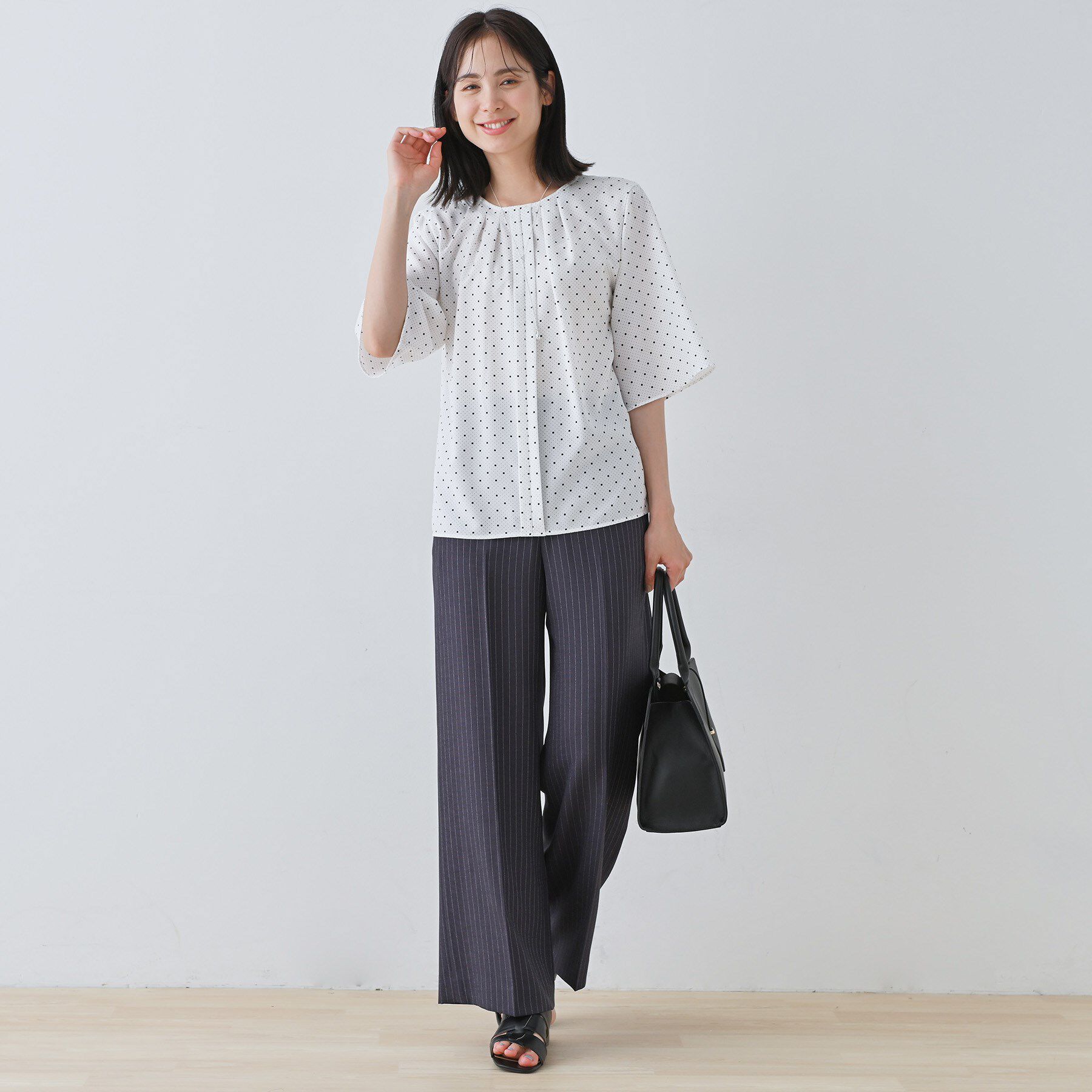 INDIVI「【通勤／きれいめ】柄タックブラウス」|シャツ・ブラウス|