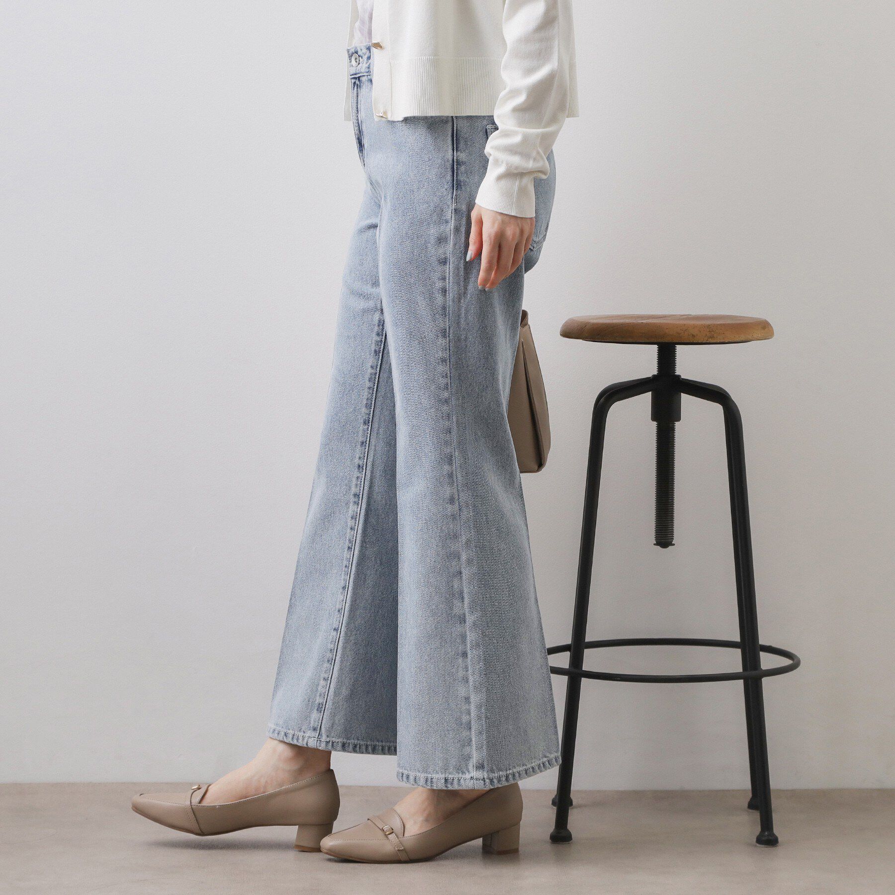 index「セルロース混フレアデニムパンツ【洗濯機OK】」|デニム|