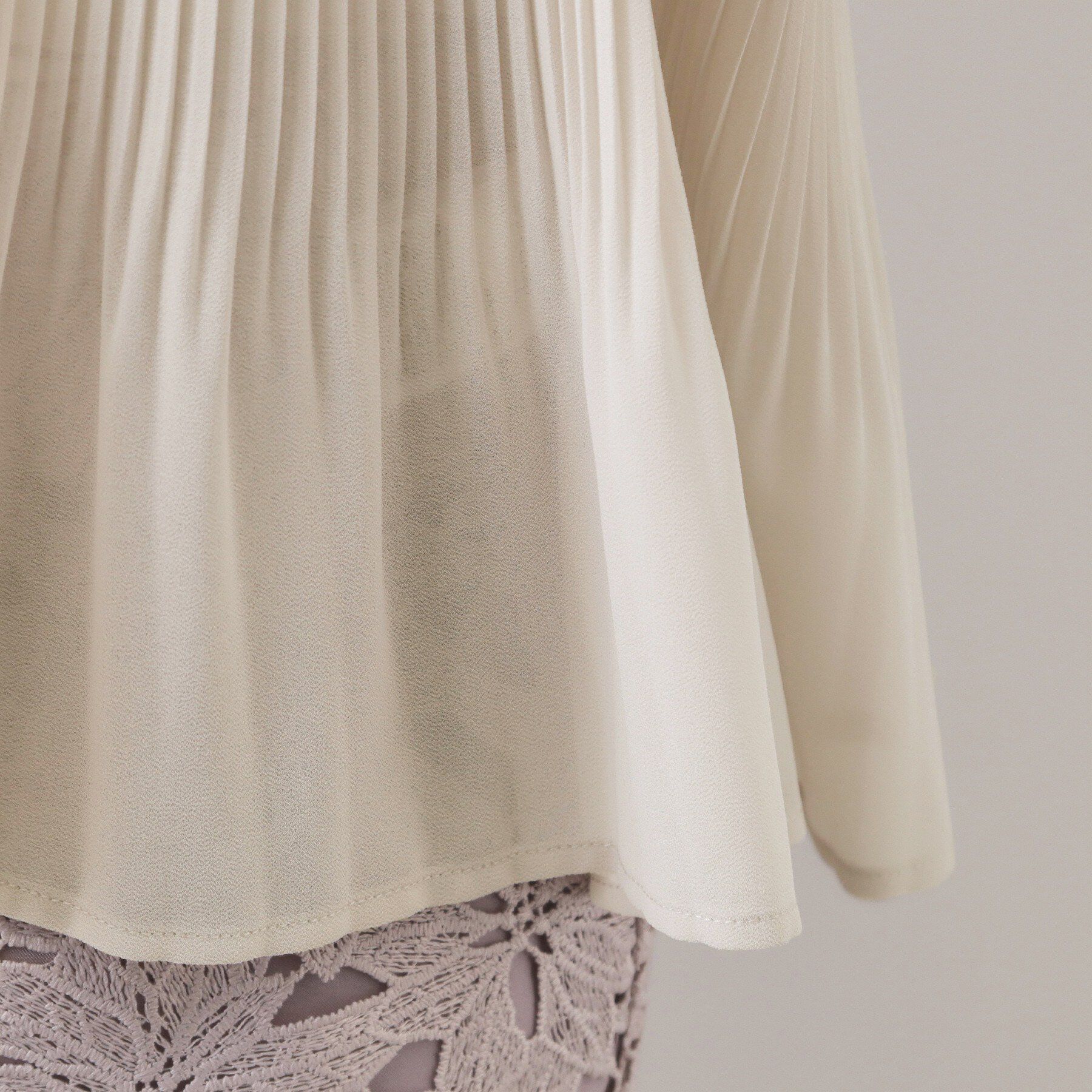 index「エアリープリーツスタンドカラーブラウス【洗濯機OK/イージーアイロン/防シワ】《5col》」|シャツ・ブラウス|