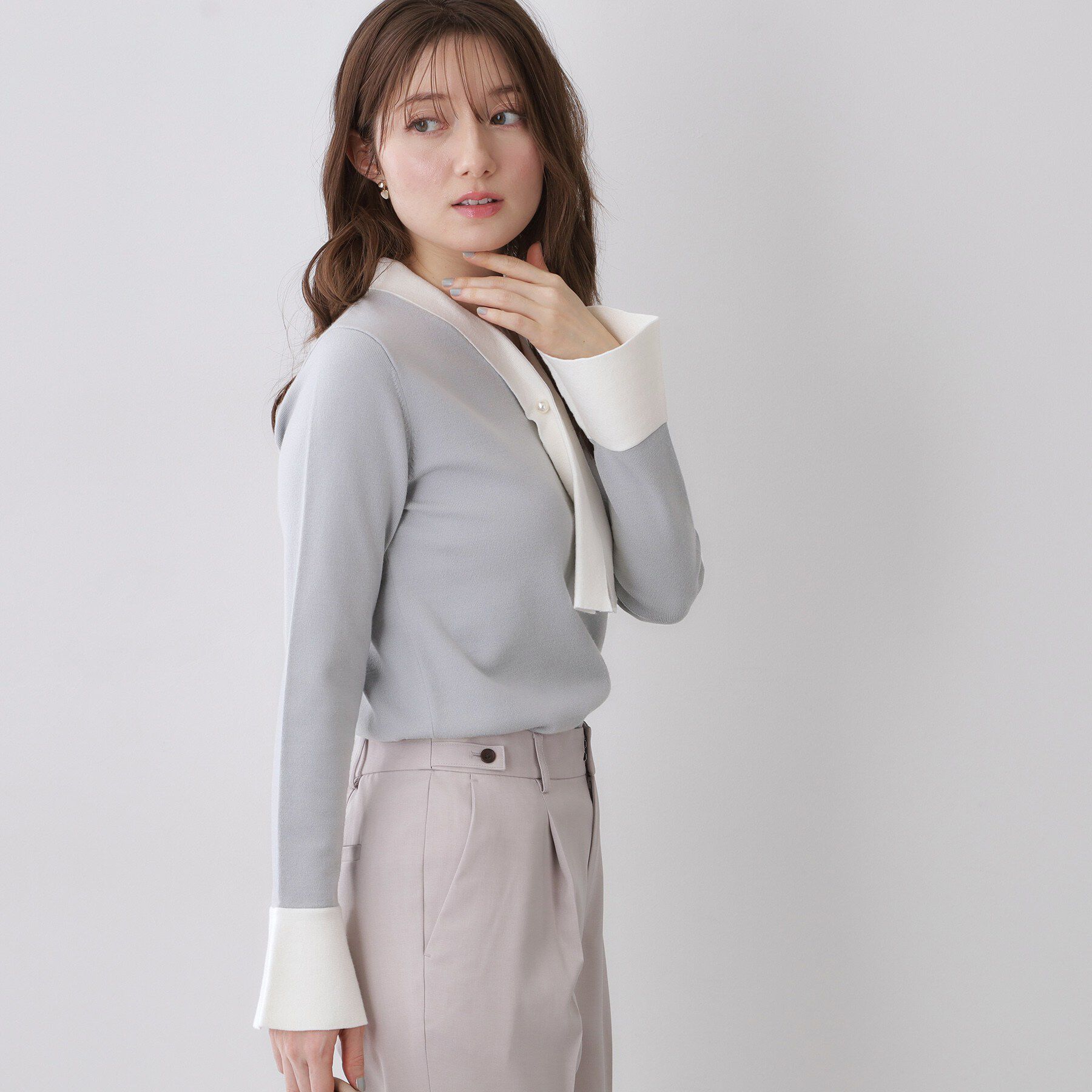 index「バイカラーボウタイパール調ニット【洗濯機OK】」|ニット・セーター|