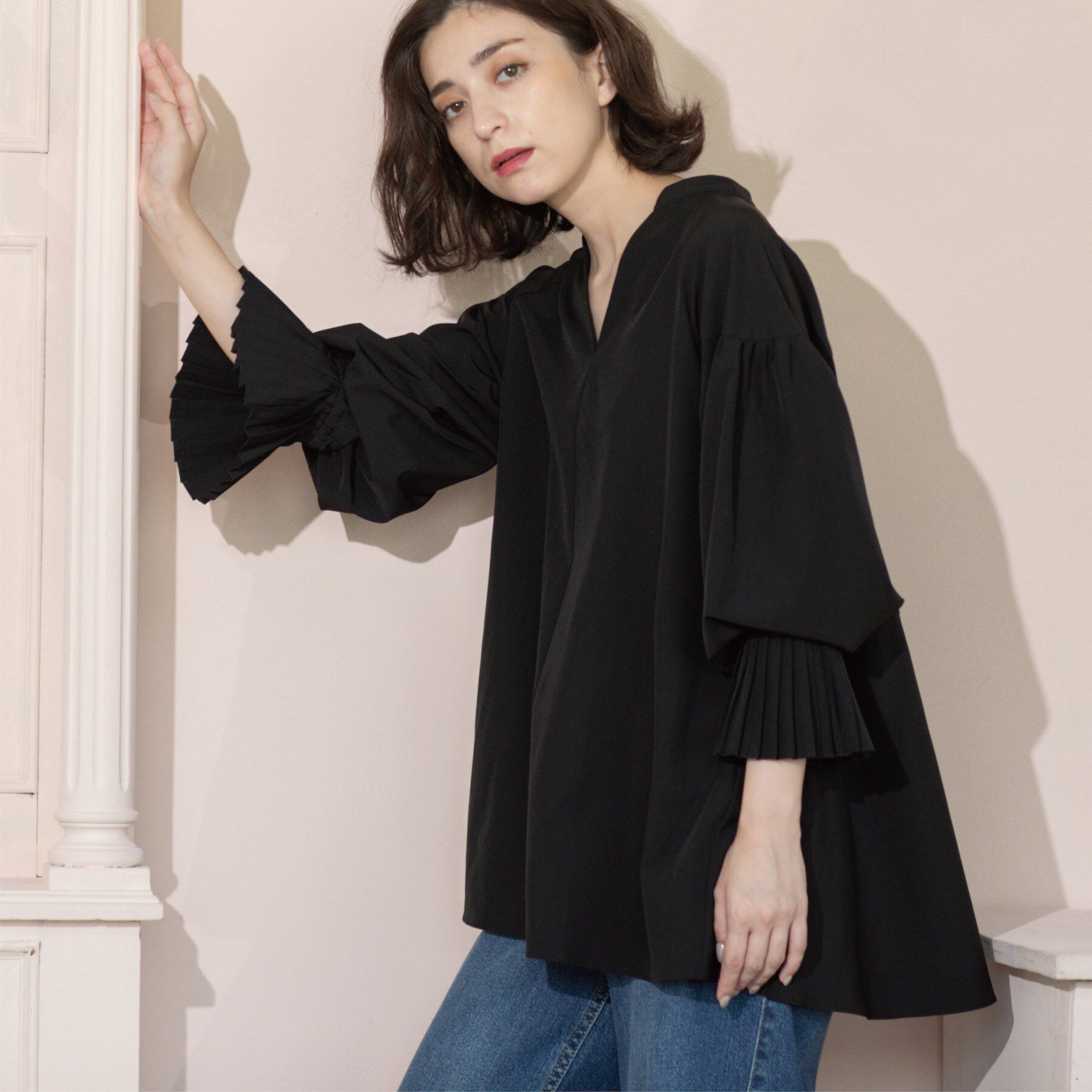 OPAQUE.CLIP「プリーツキャンディスリーブブラウス【洗濯機洗い可】」|シャツ・ブラウス|ブラック(019)